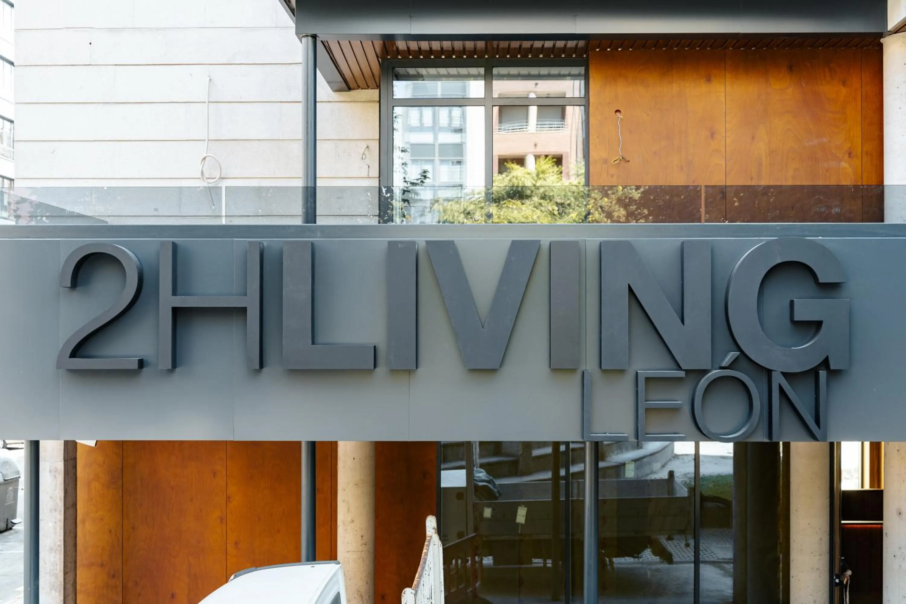 Property logo or sign in Apartamentos 2H LIVING