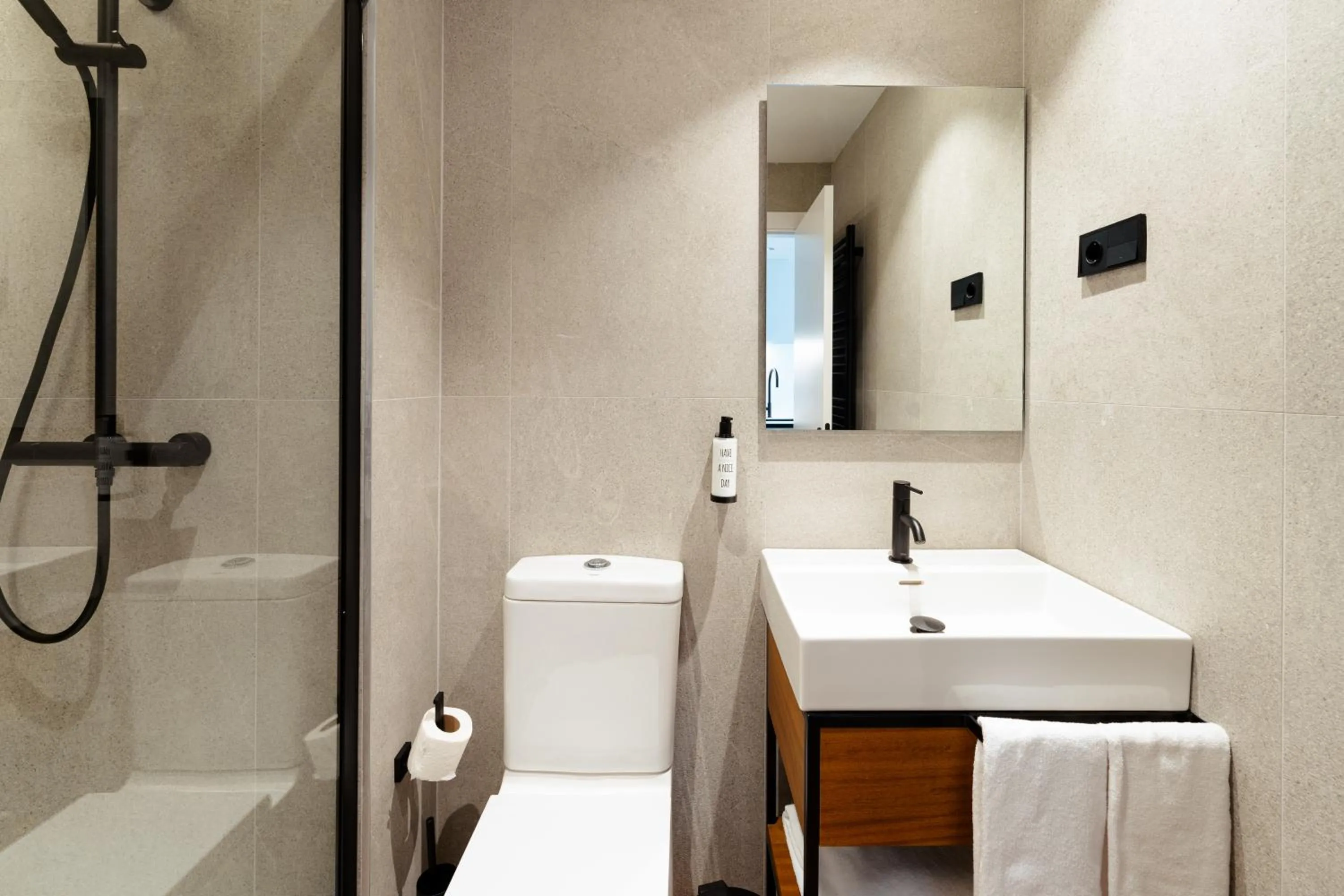 Bathroom in Apartamentos 2H LIVING