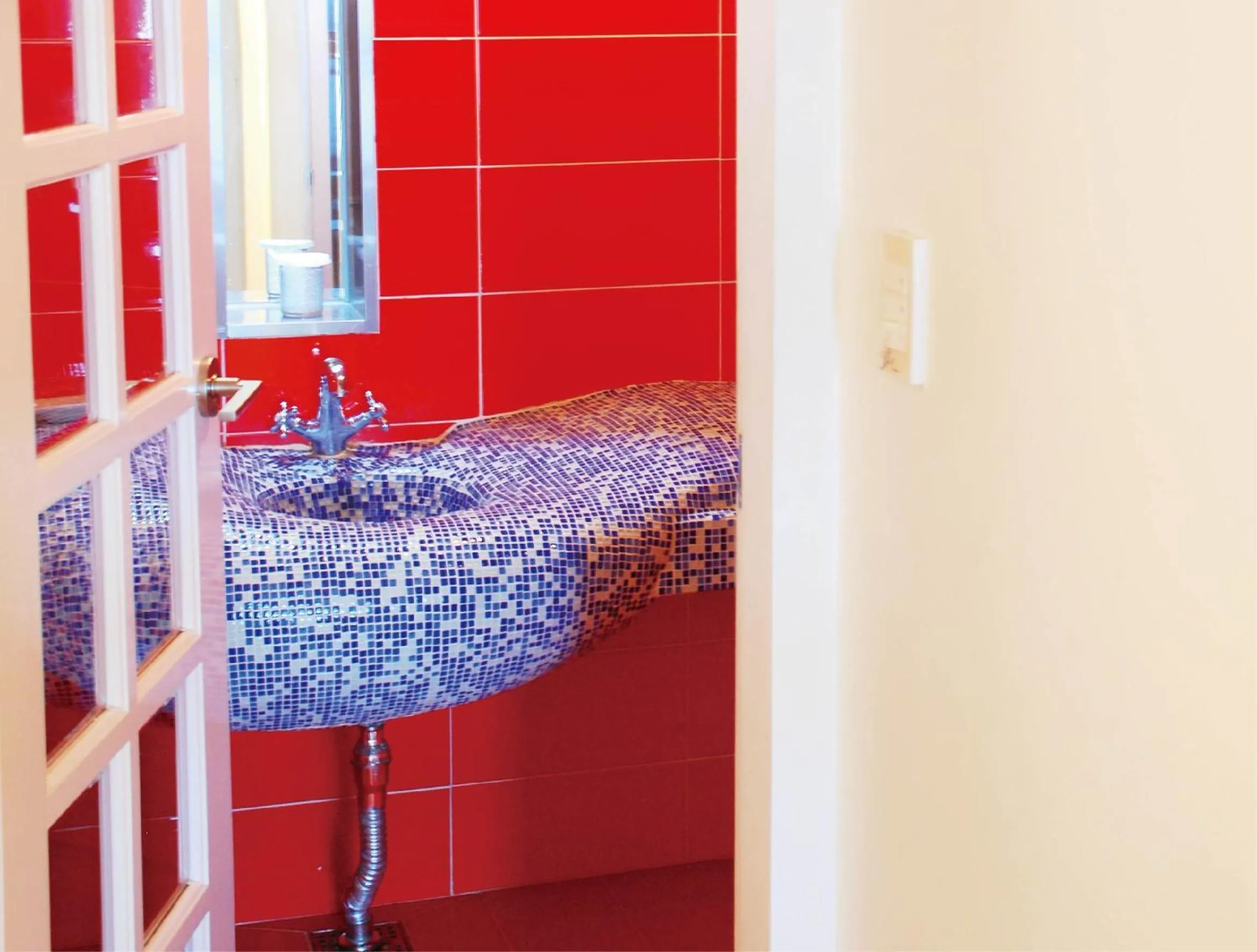 Bathroom in Haslla Art World Museum Hotel