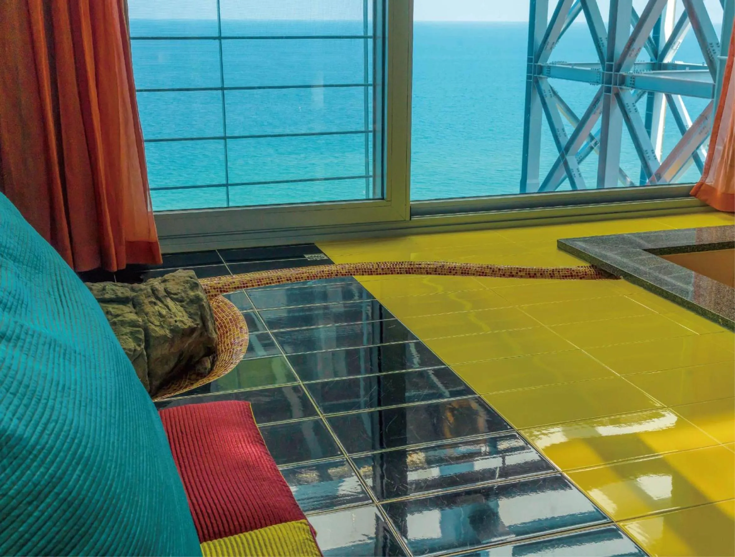 Seating area in Haslla Art World Museum Hotel