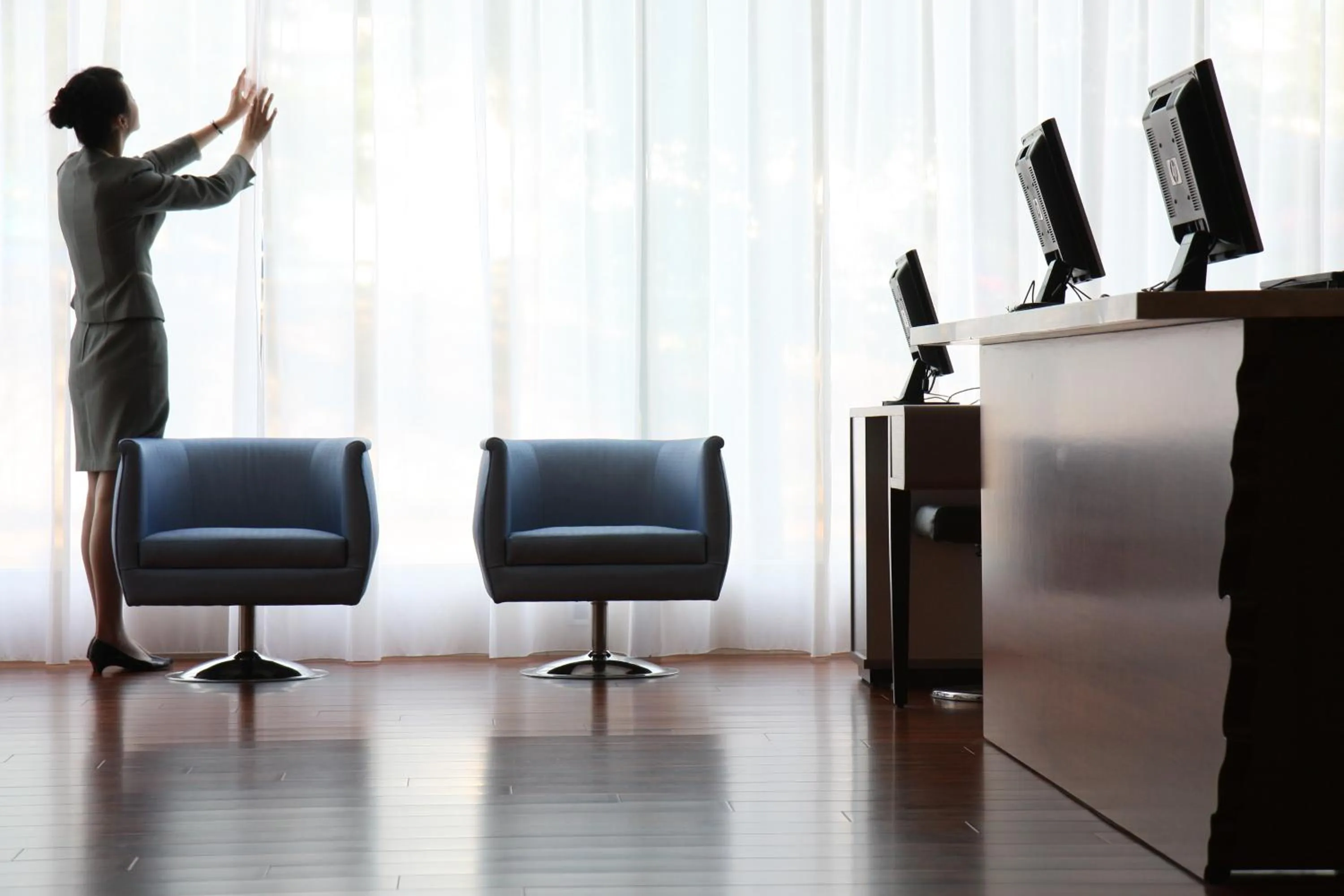 Business facilities in Hung's Mansion