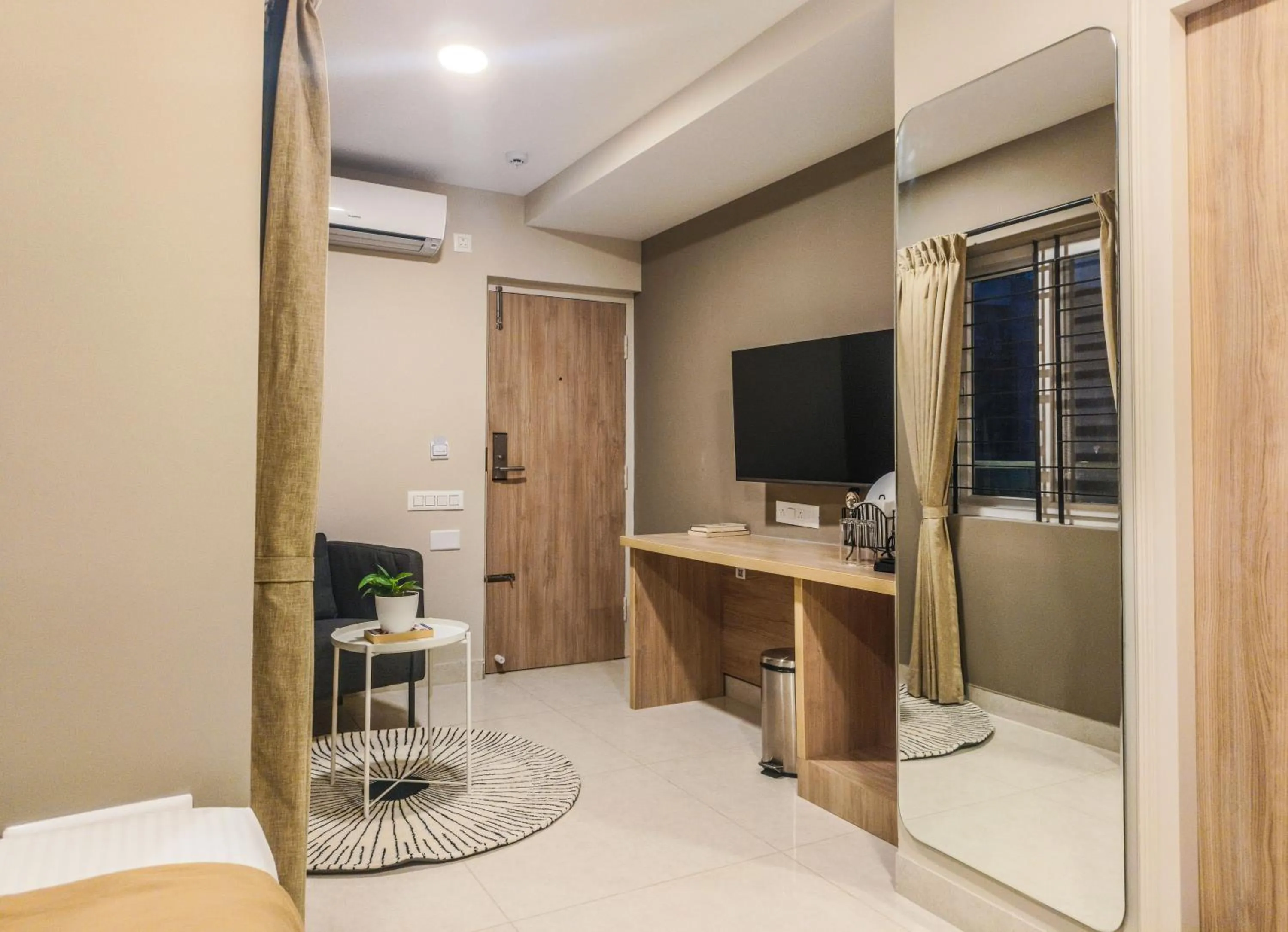 TV and multimedia in Olive Hotel Millers Road by Embassy Group