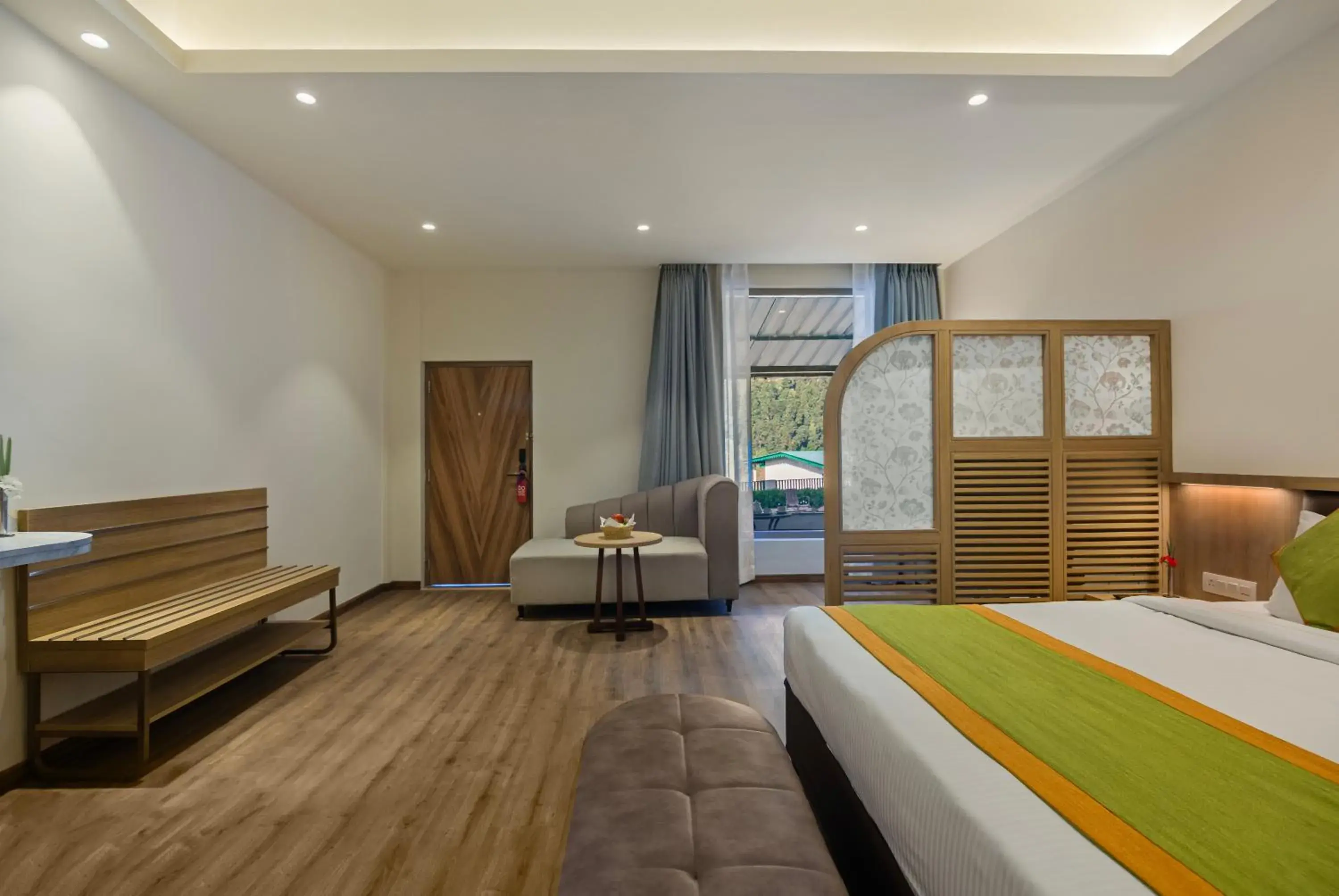 Photo of the whole room, Bed in Sterling Nainital Photo of the whole room, Bed in Sterling Nainital