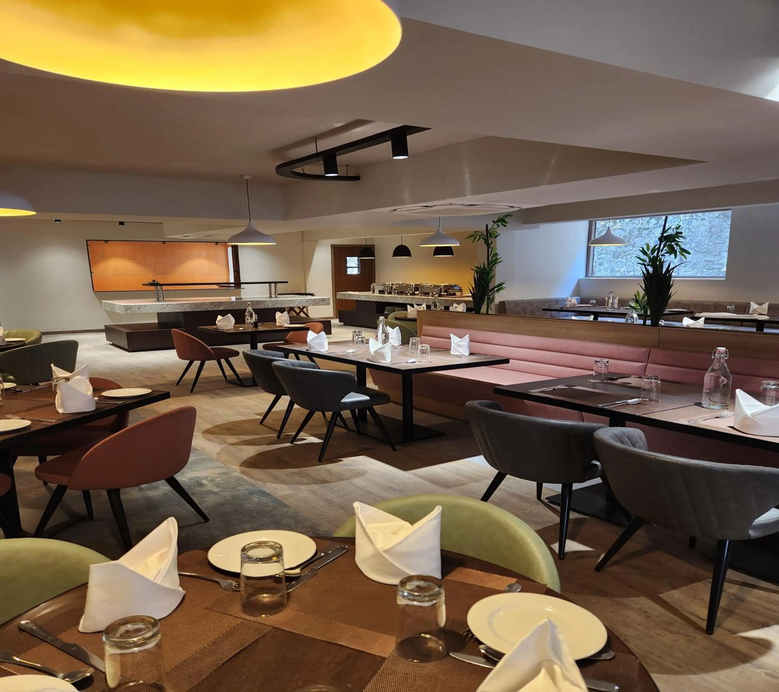 Restaurant/places to eat in Sterling Nainital