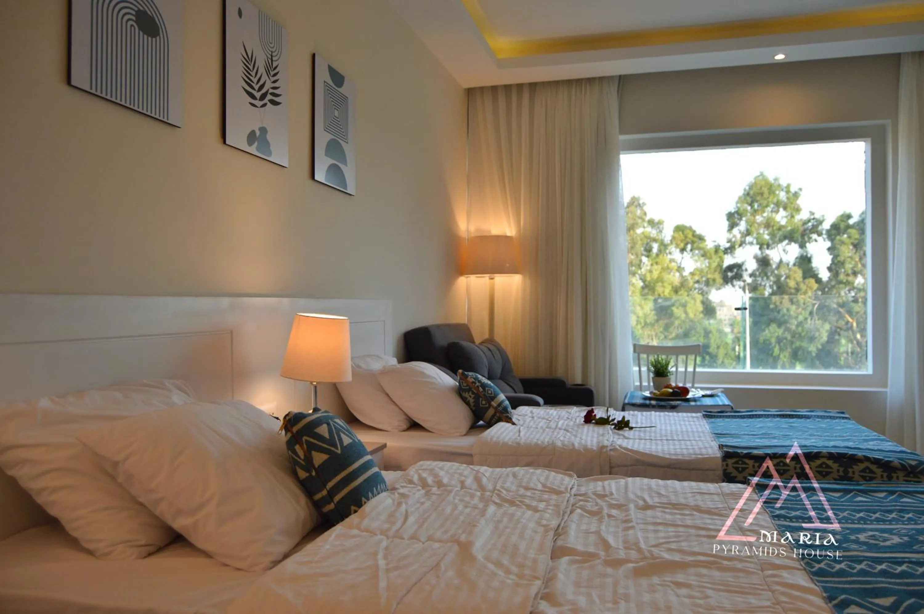 Bed in Maria Pyramids House