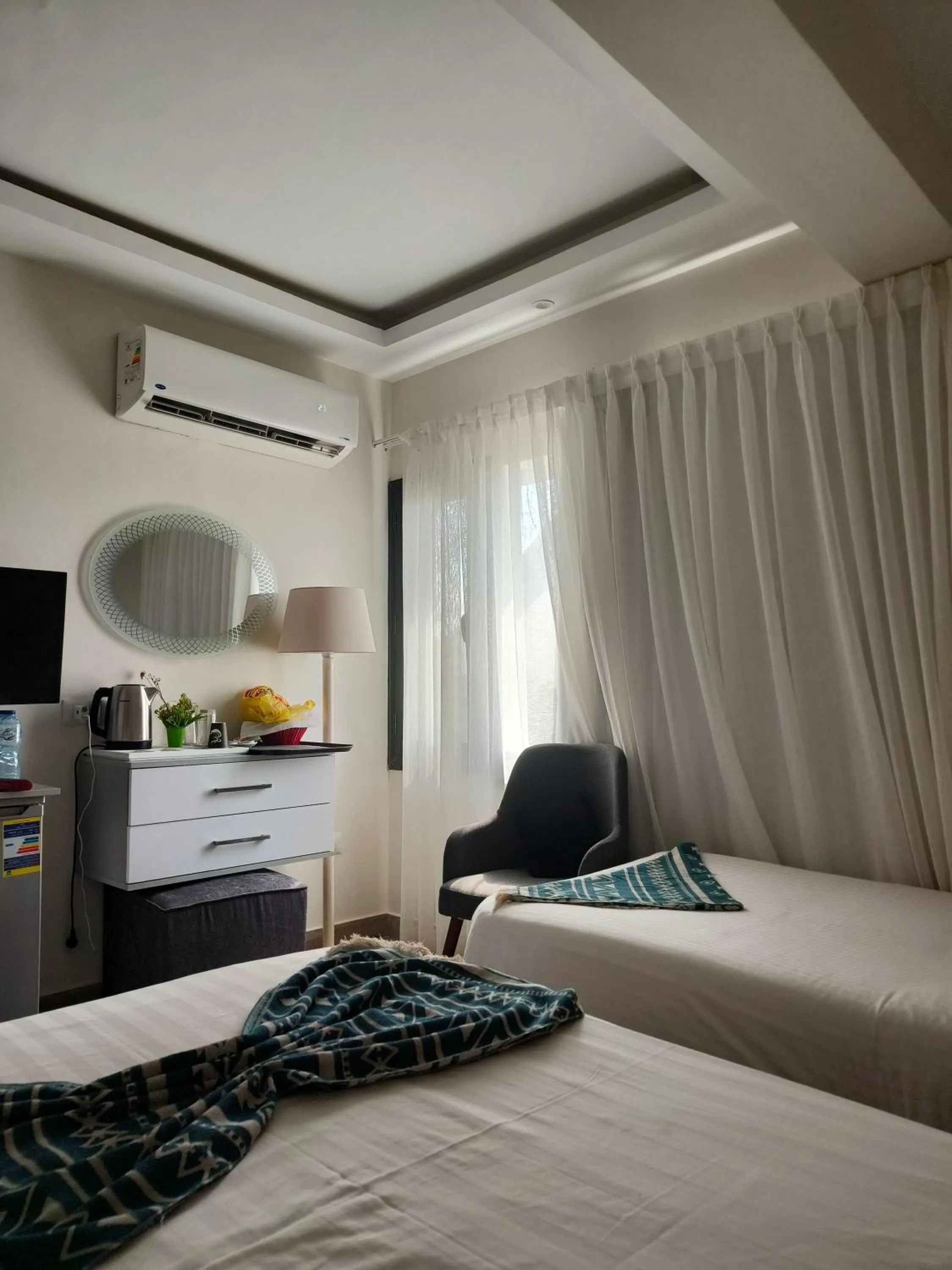 Bedroom, Bed in Maria Pyramids House