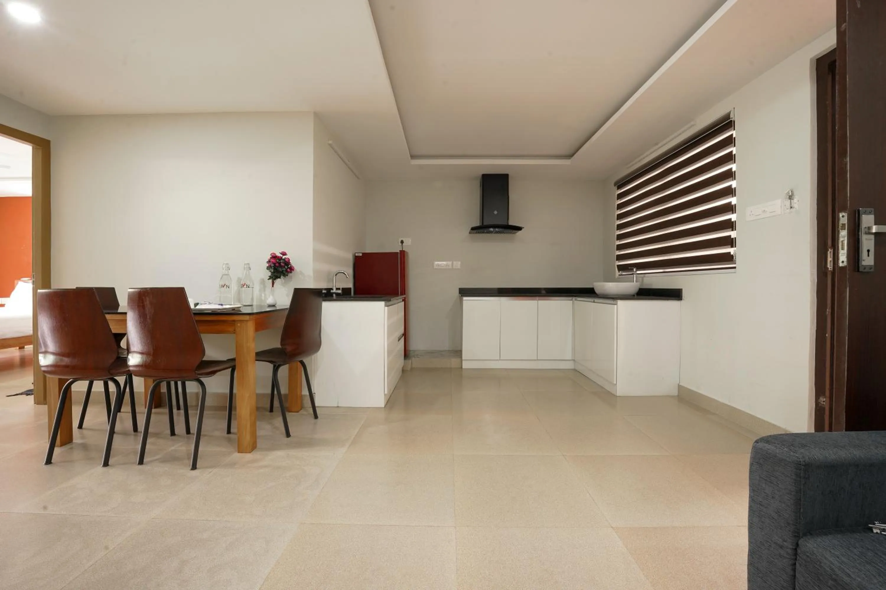 Dining area in Span Avenue