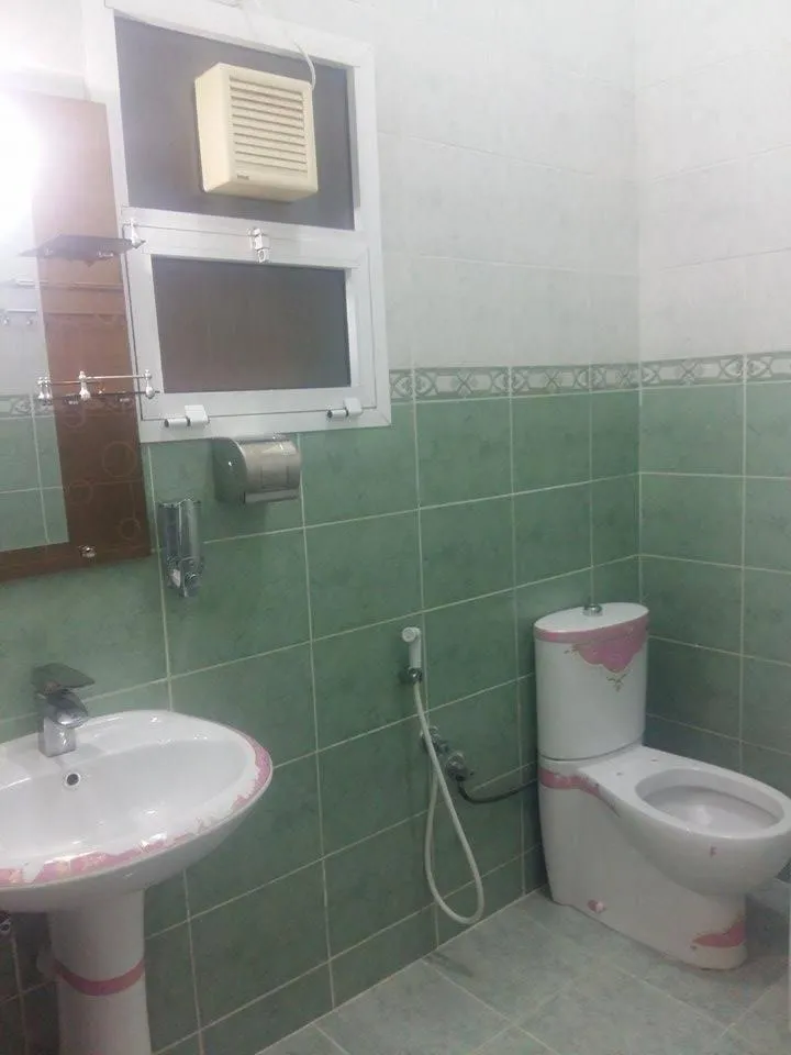 Bathroom in Five Continents Hotel