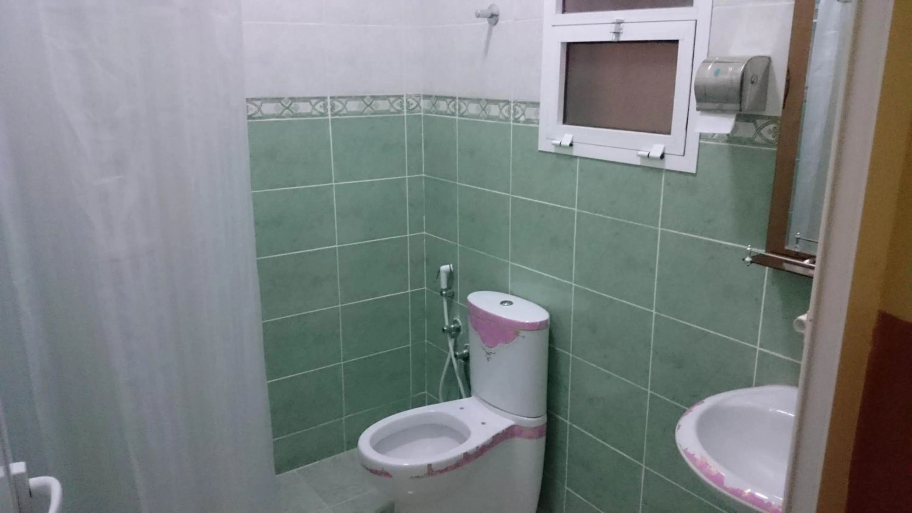 Bathroom in Five Continents Hotel