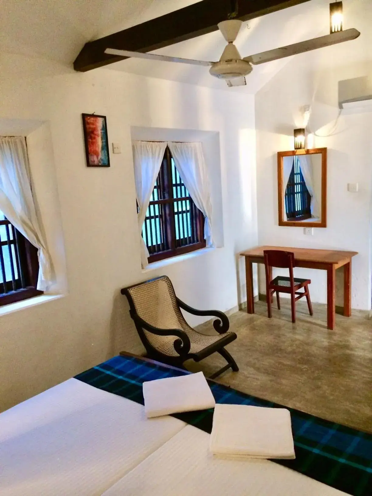 Curry Bowl Restaurant & Turtles Rest Curry Bowl Restaurant & Turtles Rest