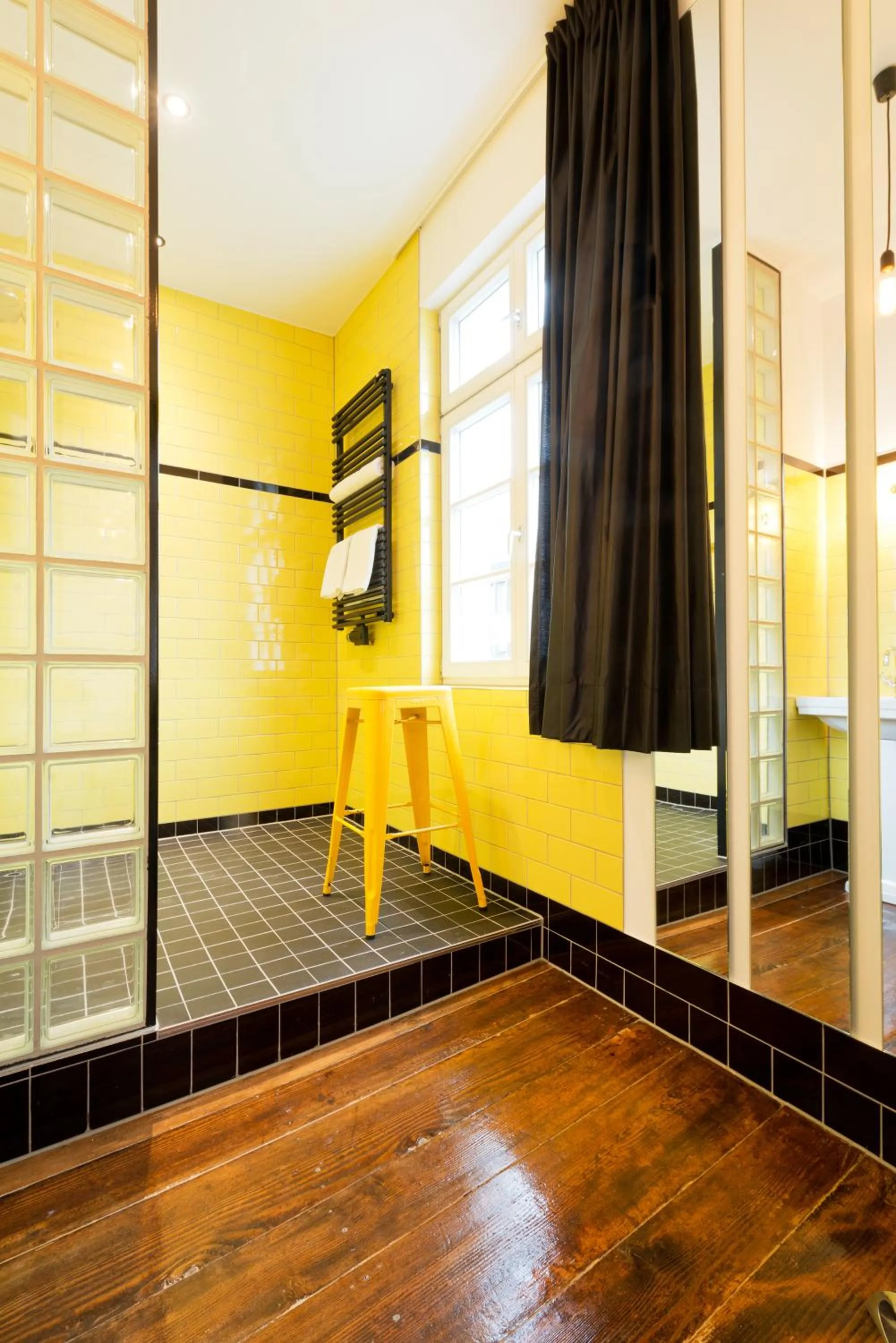 Bathroom in Haus Zauberflöte