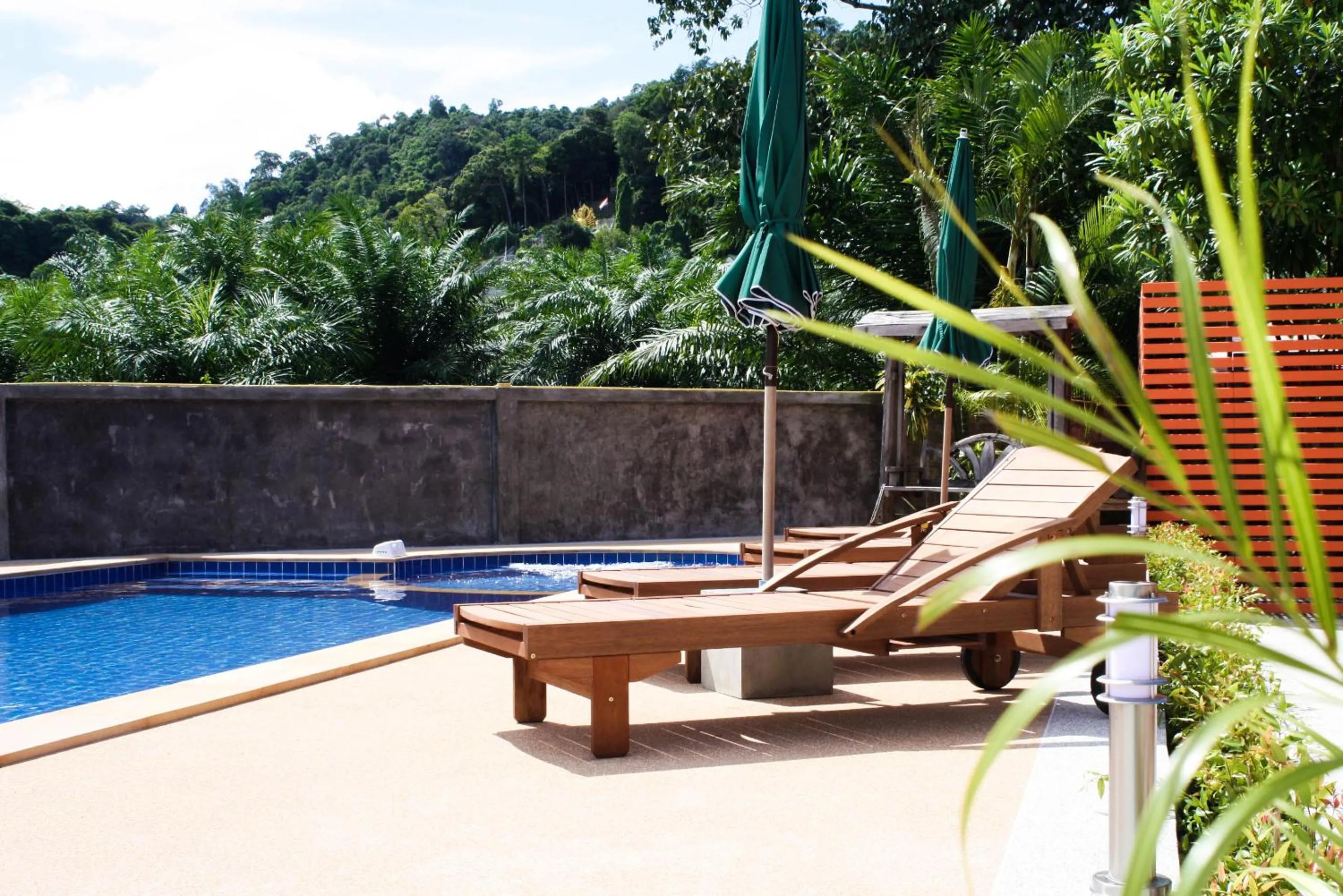 Swimming pool in Suksai Buri