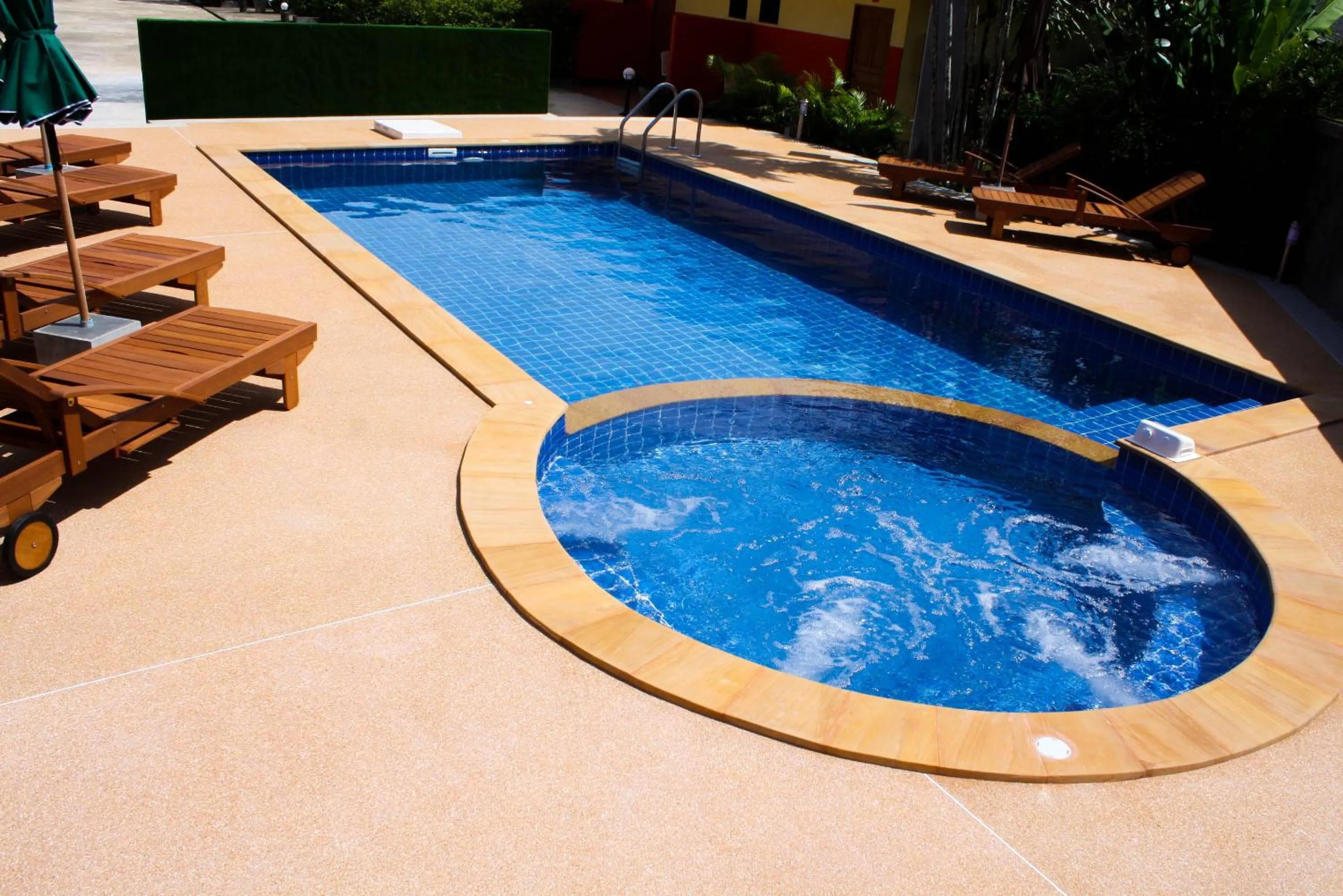 Pool view in Suksai Buri