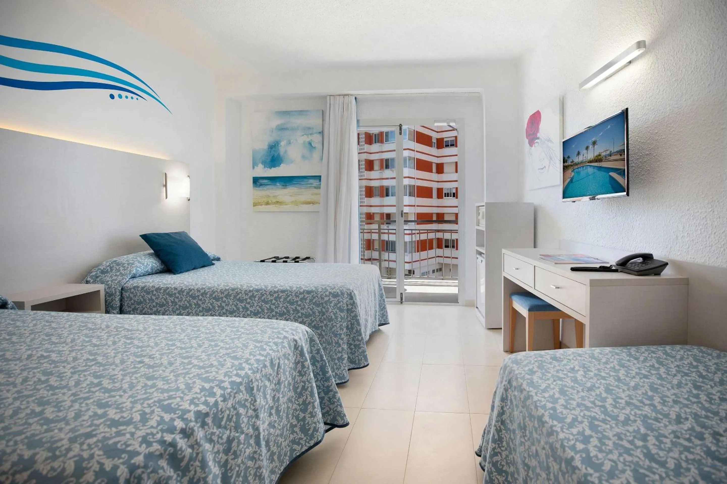 Photo of the whole room, Bed in Hotel Servigroup Trinimar