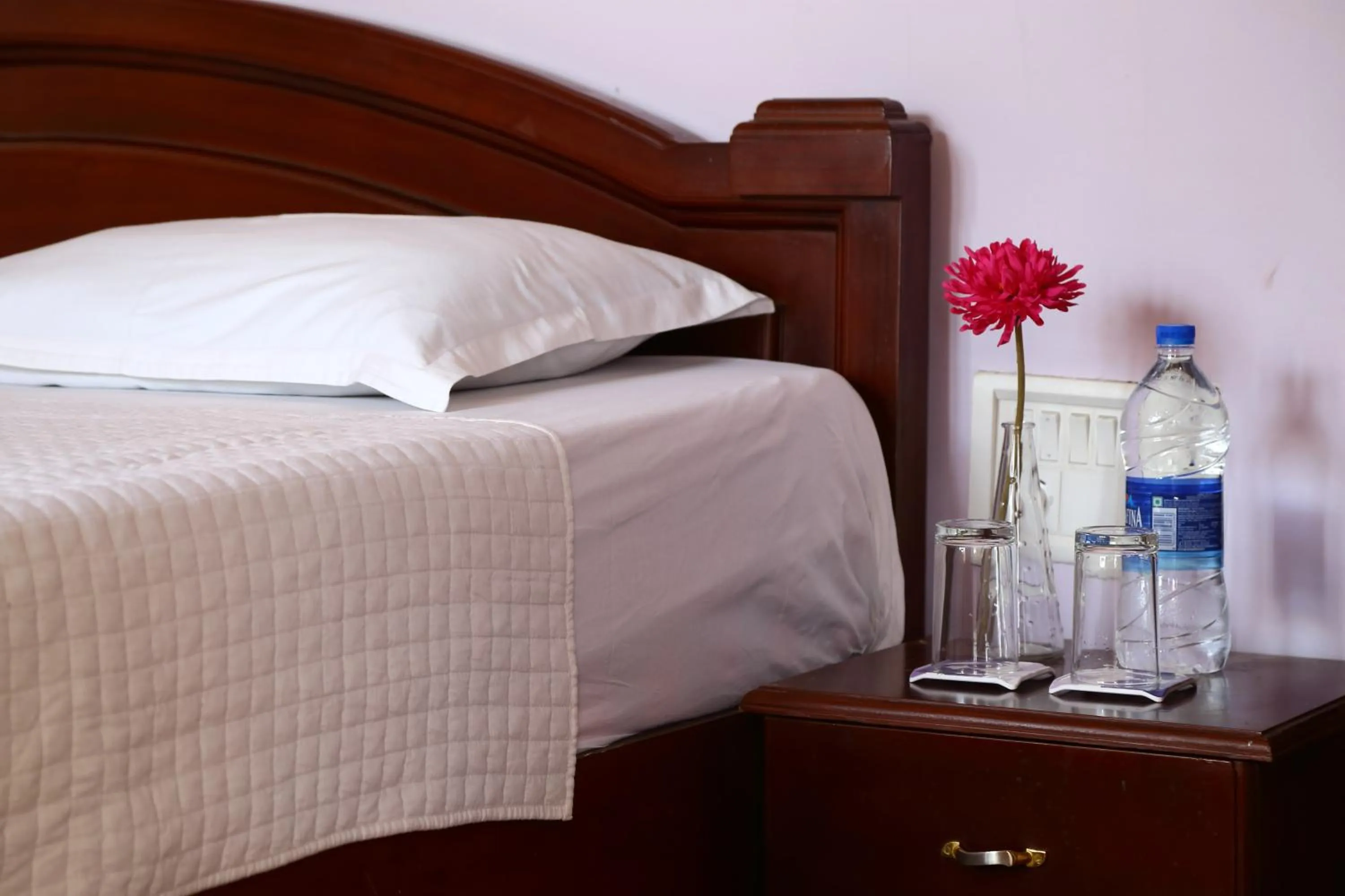 Bed in Mistygreen Homestay Thekkady