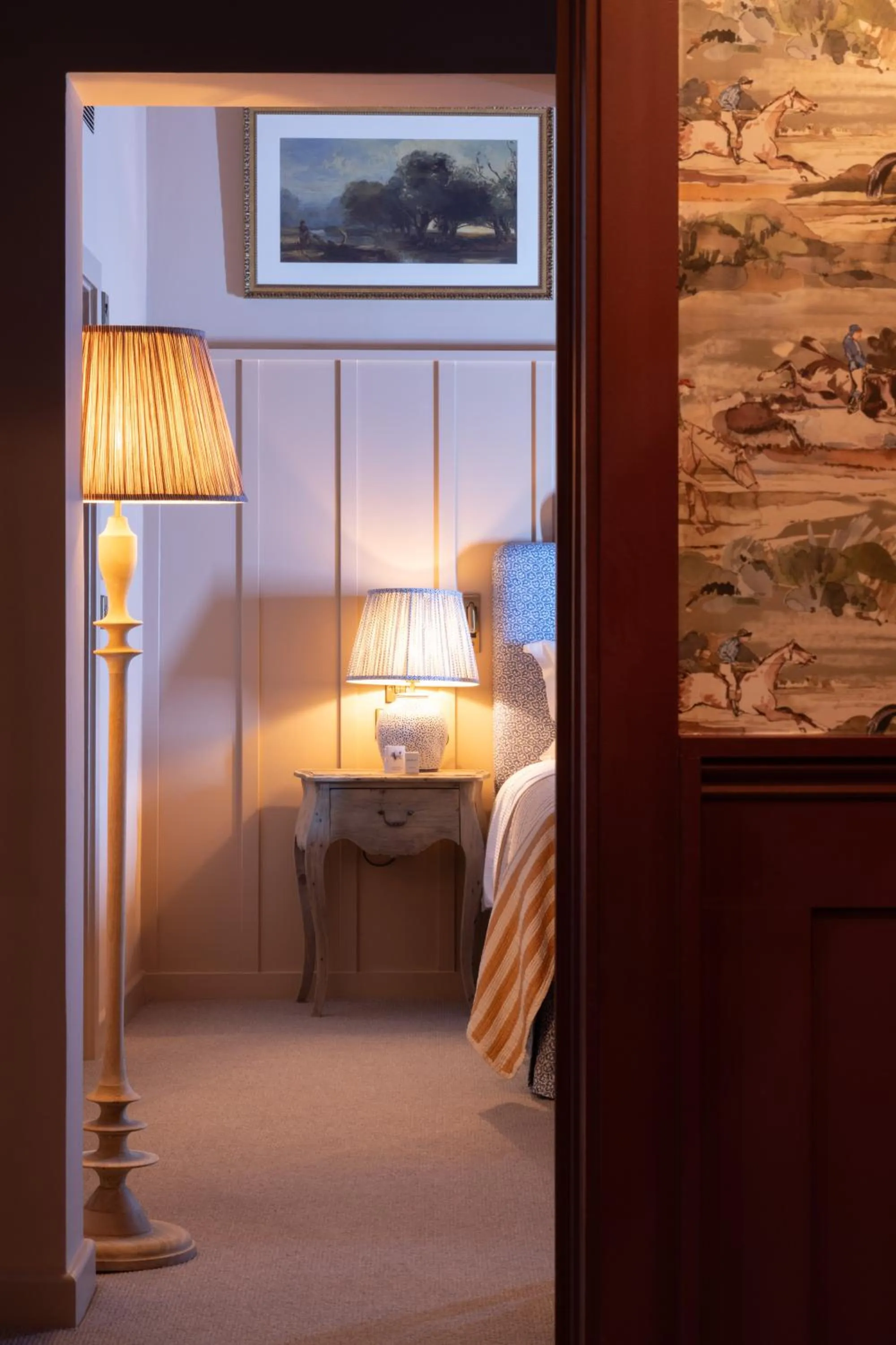 Bedroom, Bed in The Coat and Bear - A Heartwood Inn