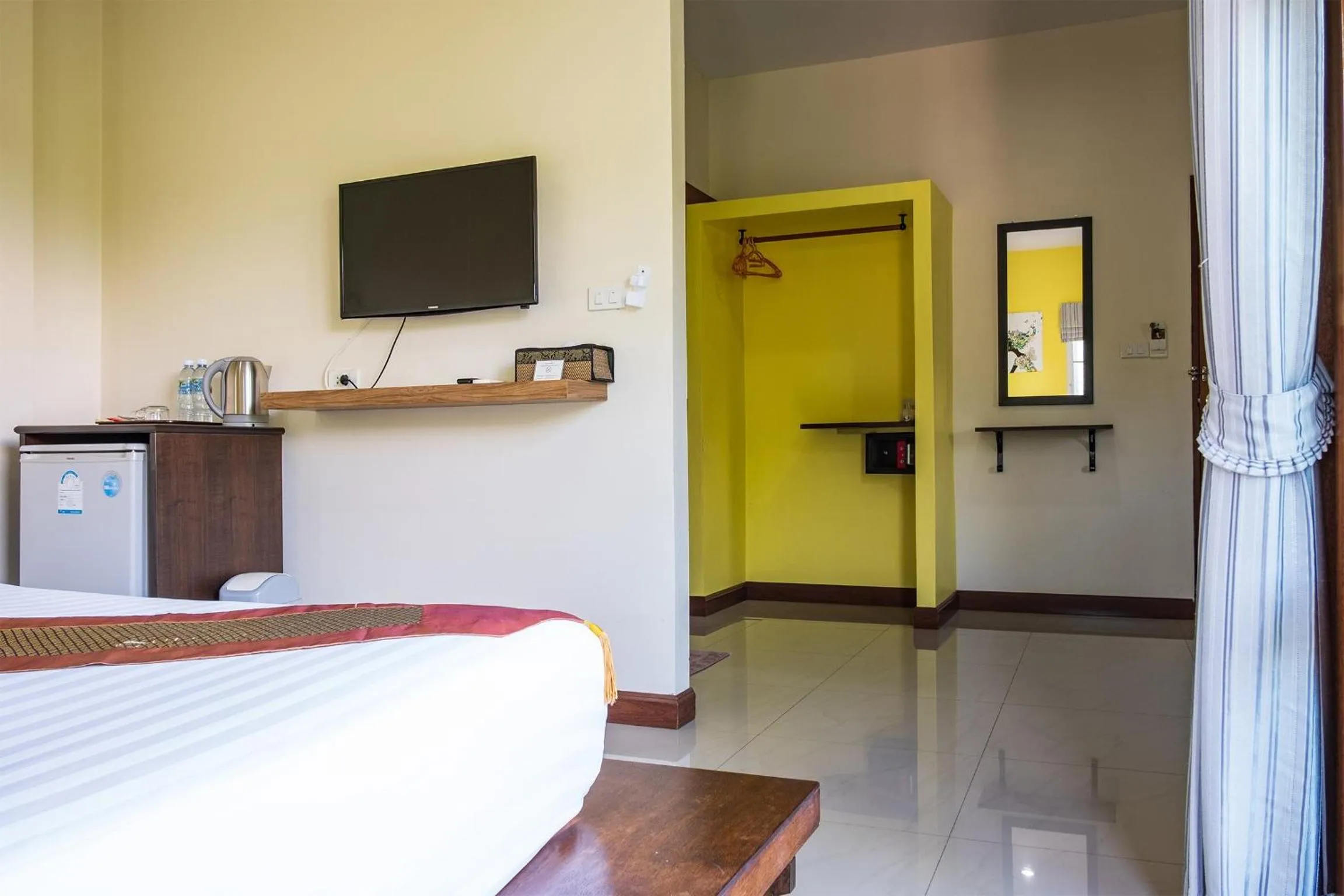 Bed in i-Style Lanta Boutique House --- SHA Extra Plus