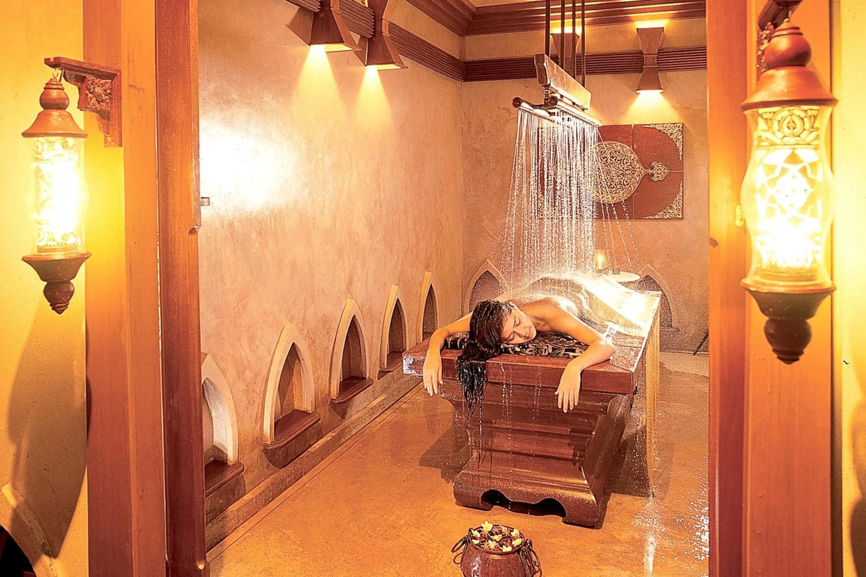 Spa and wellness centre/facilities in The Baray Villa by Sawasdee Village