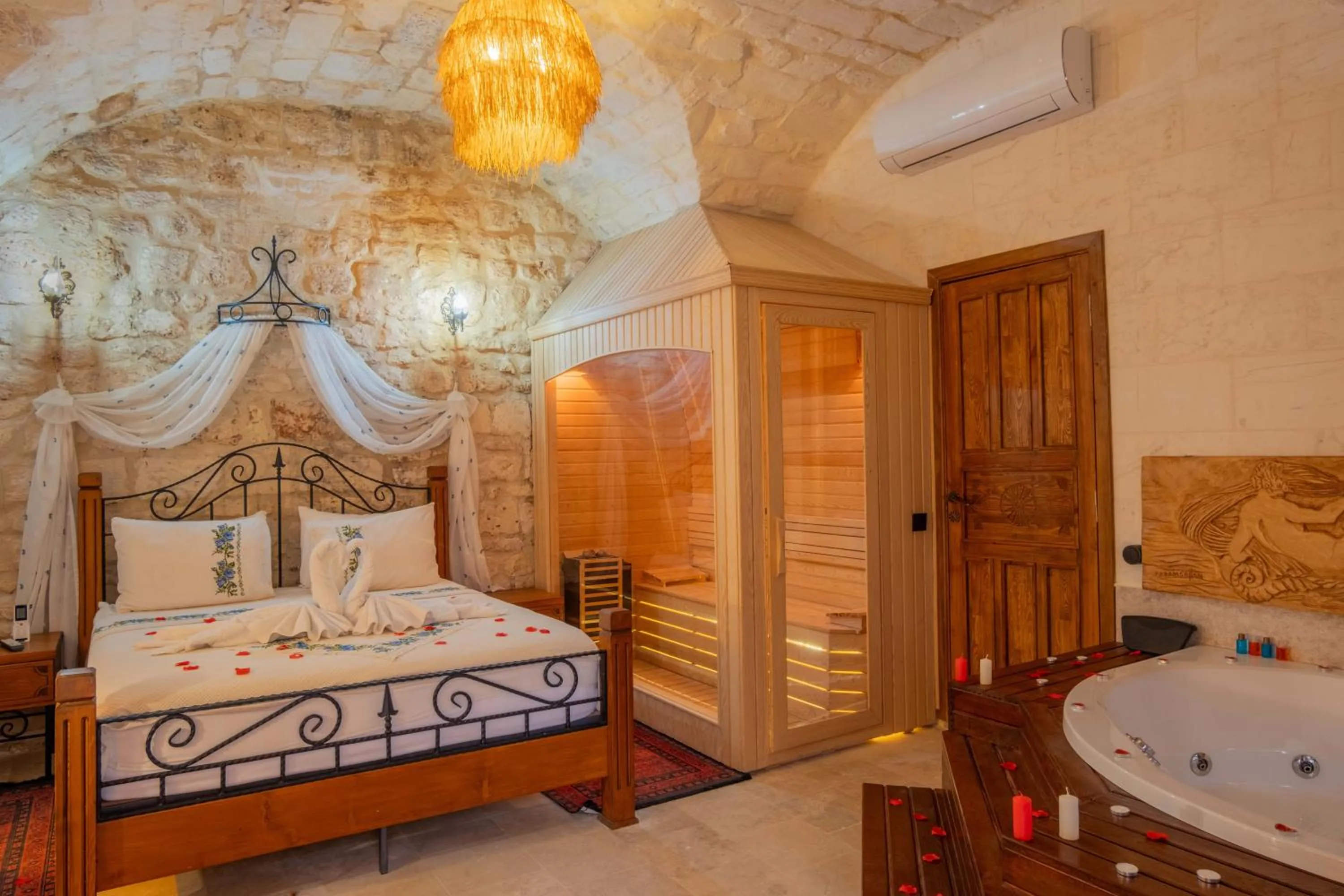 Bed in Mihrumah Konağı