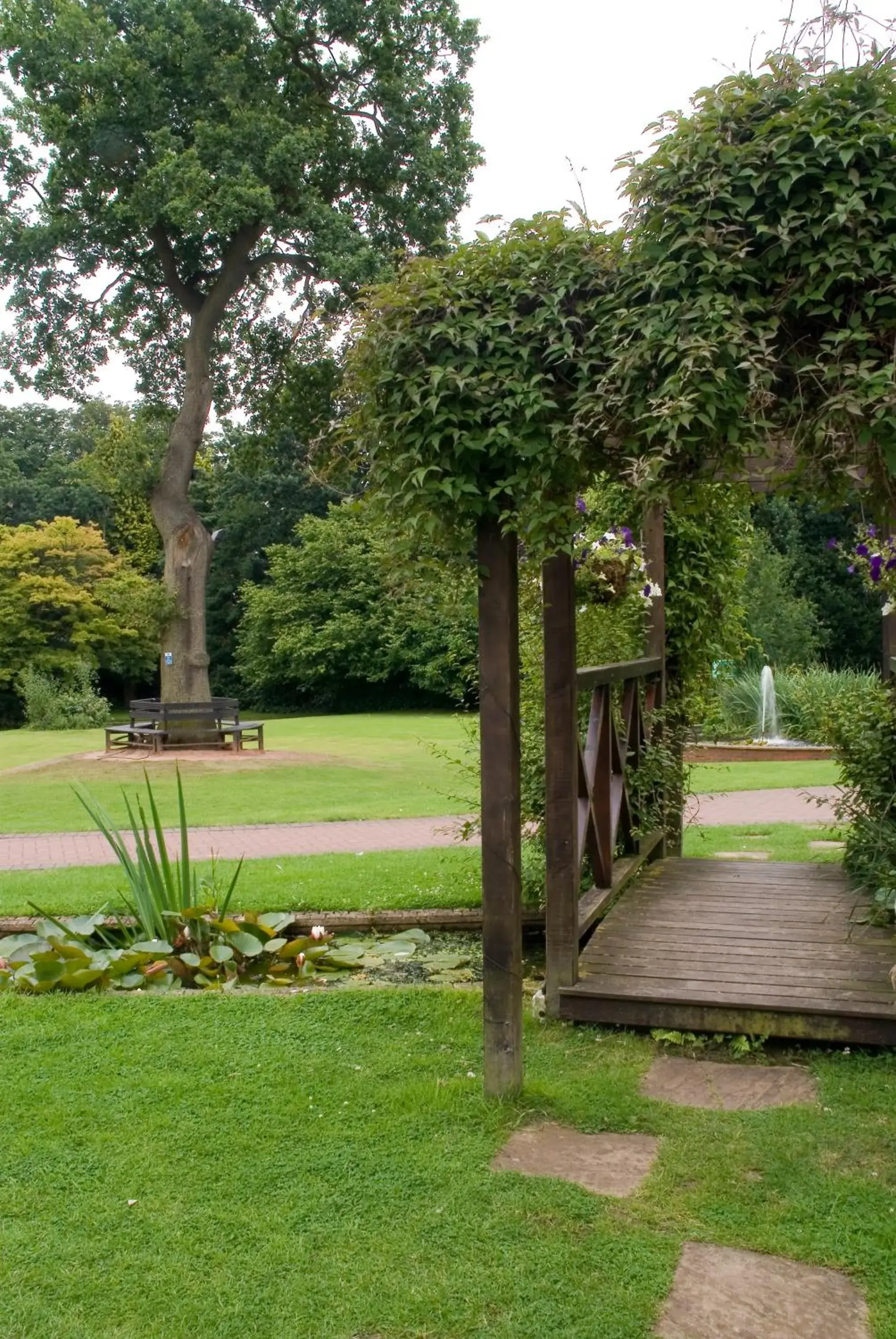 Garden in Royal Court Hotel & Spa Coventry