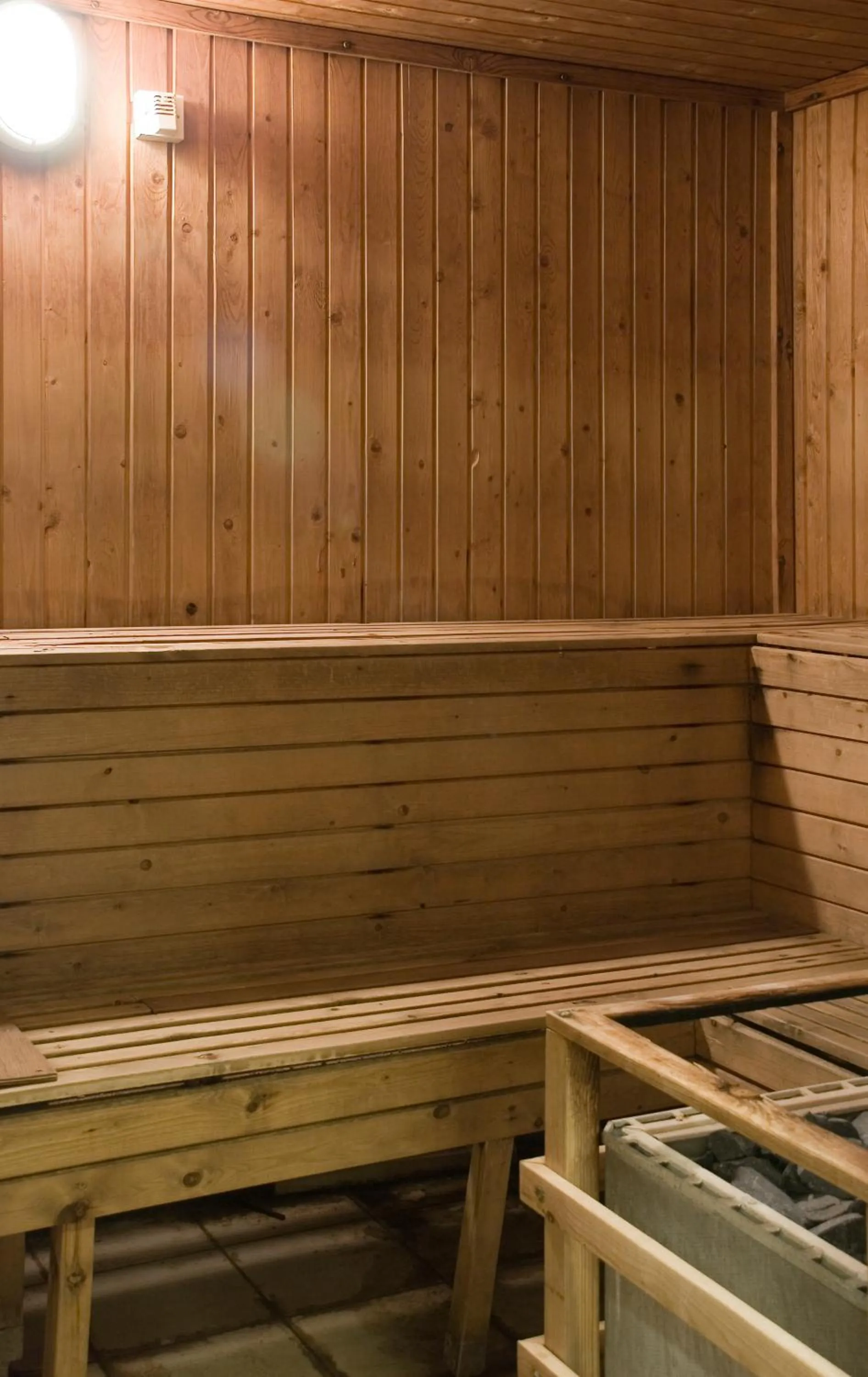 Sauna in Royal Court Hotel