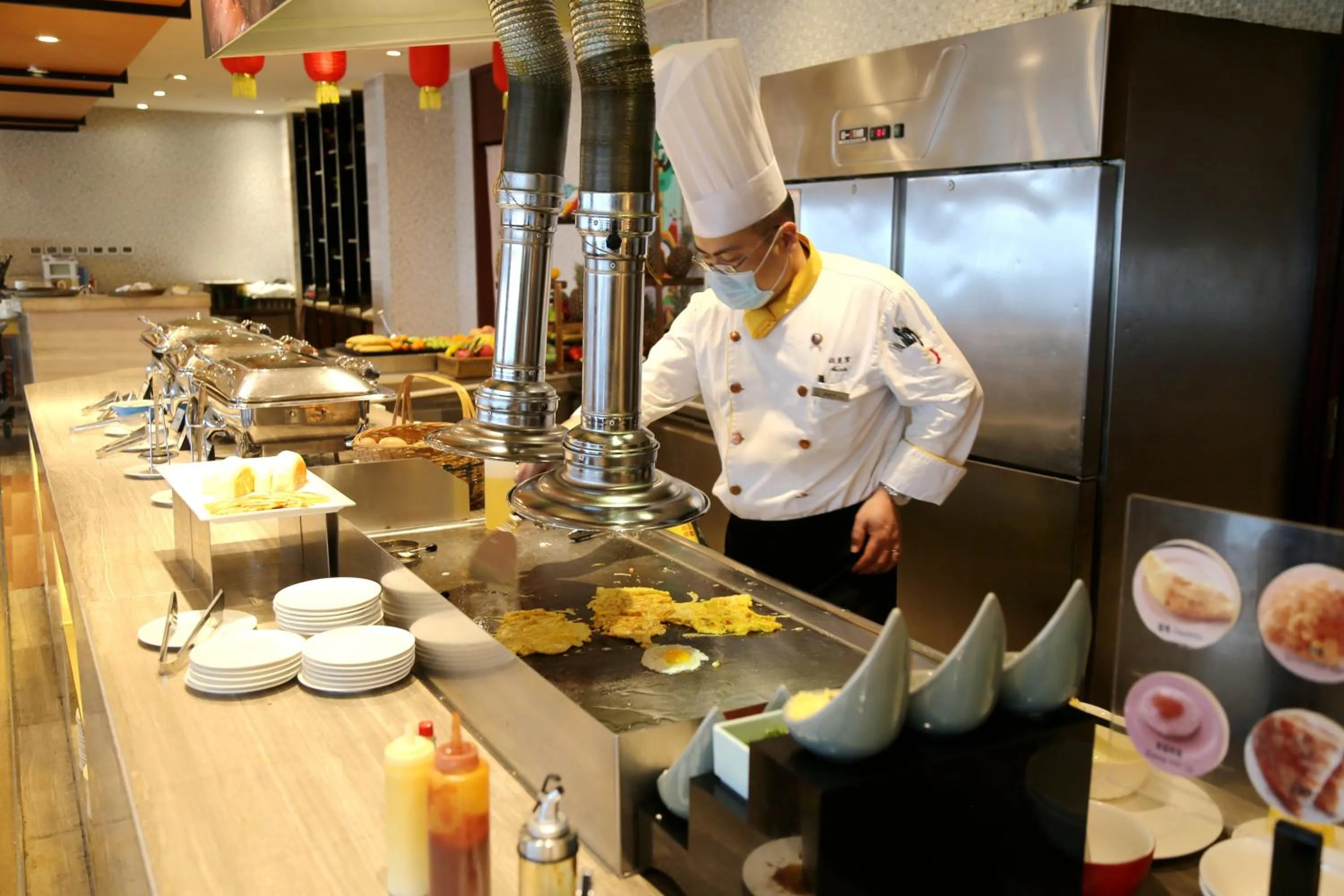 Staff in Yiwu Shangcheng Hotel