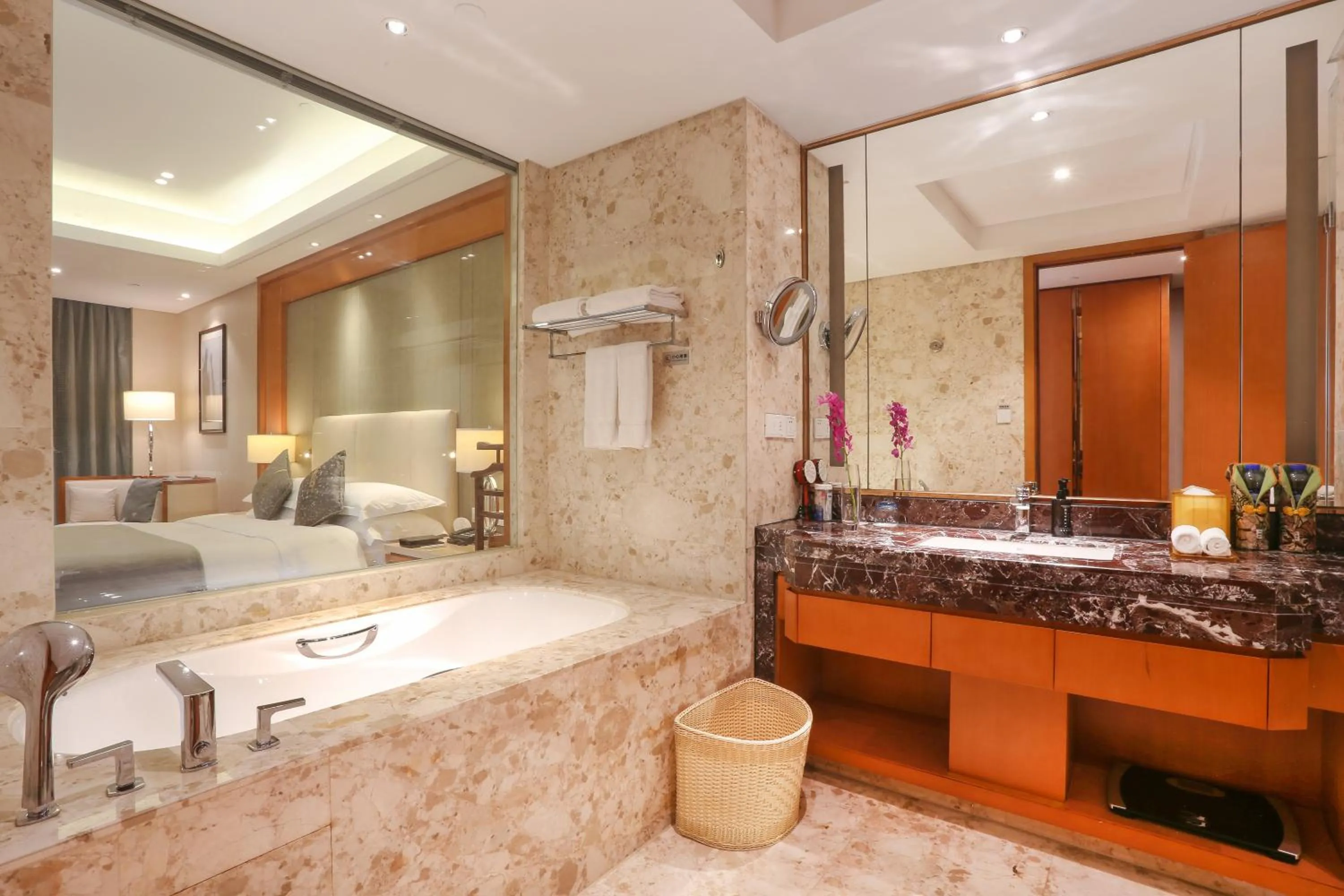 Bathroom in Yiwu Shangcheng Hotel