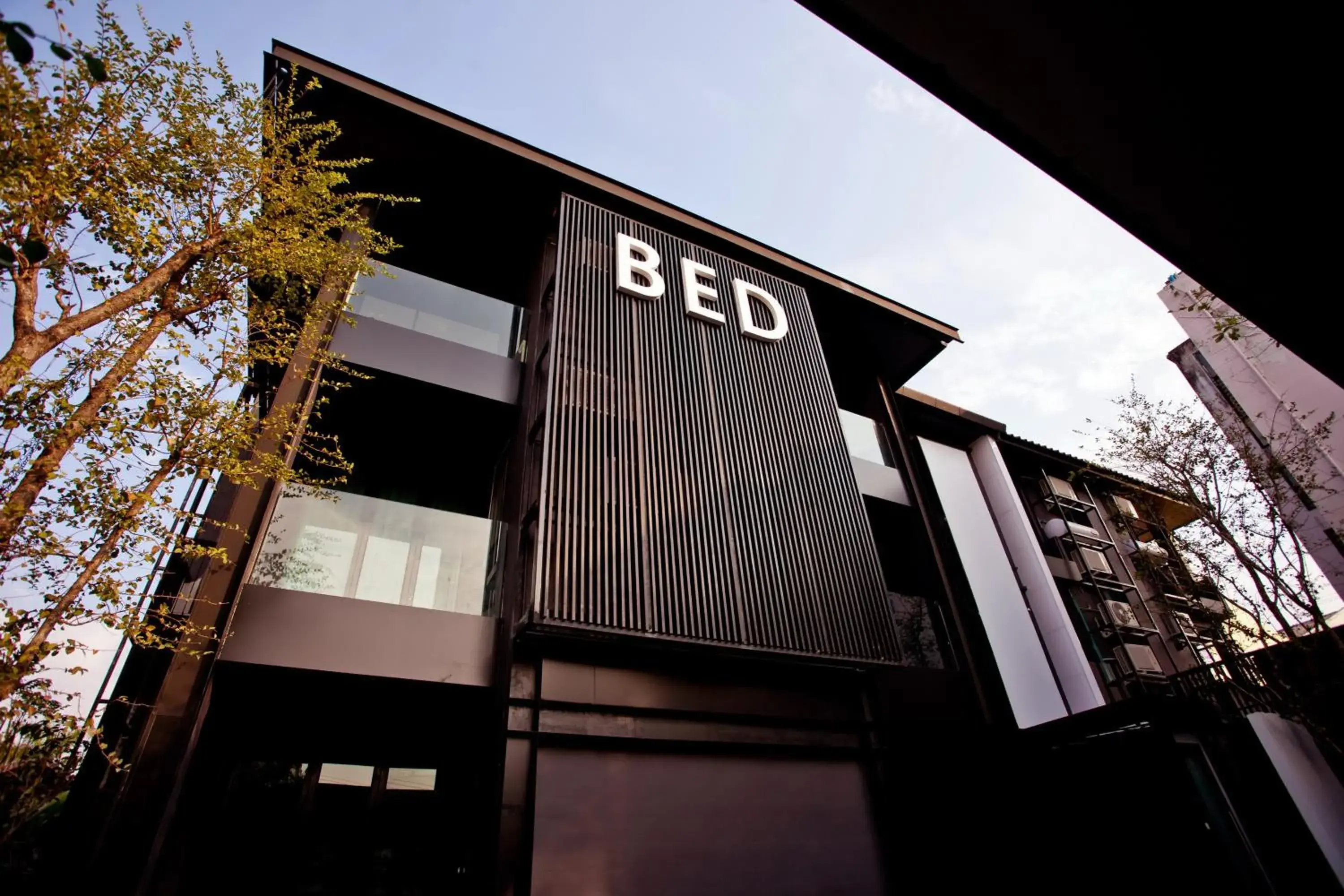 Property building in BED Phrasingh-Adults Only Property building in BED Phrasingh-Adults Only