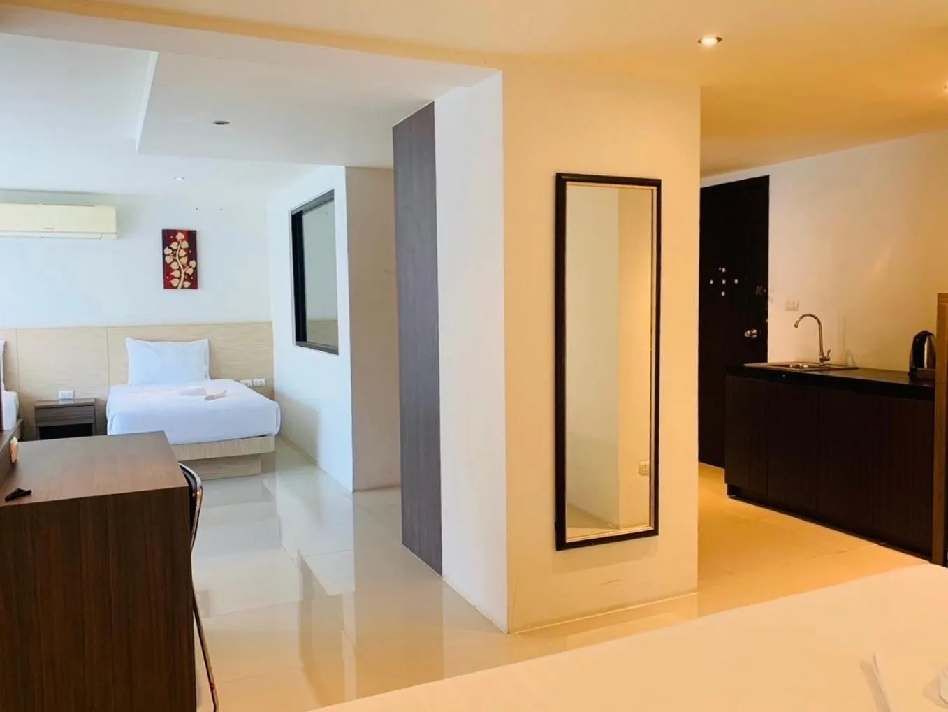 Bedroom, Bed in Ocean View Treasure Residence