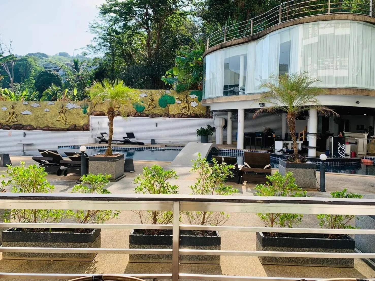 Garden view in Ocean View Treasure Residence