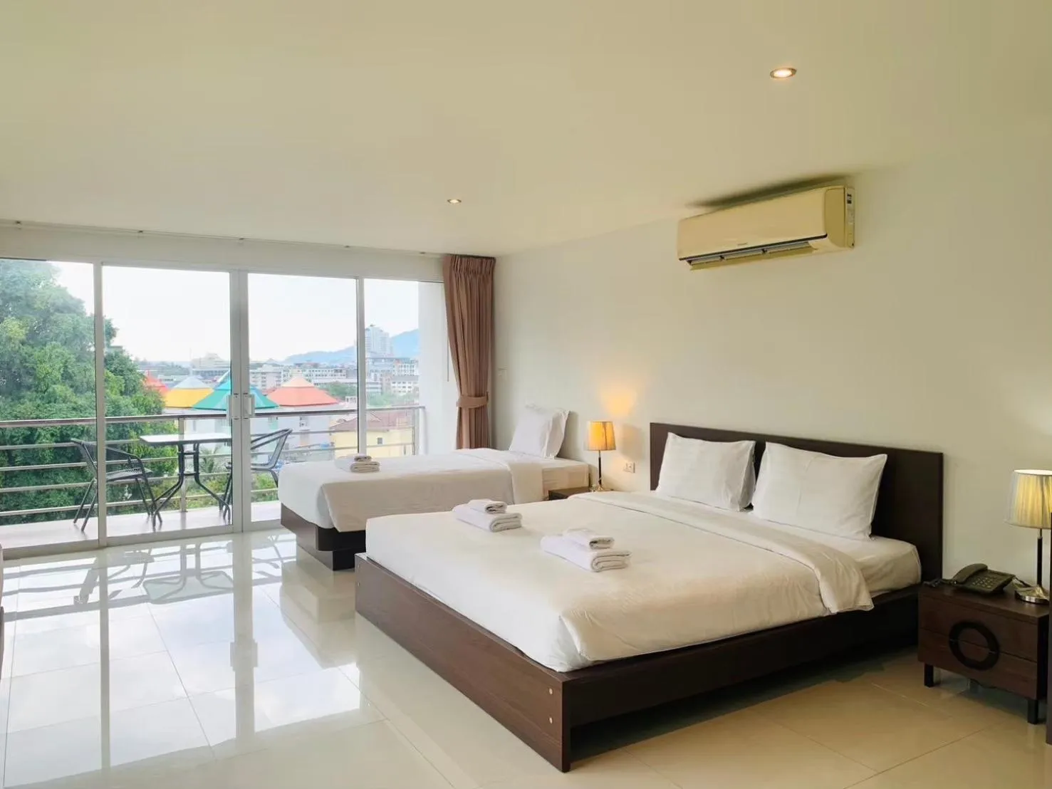 Bedroom, Bed in Ocean View Treasure Residence