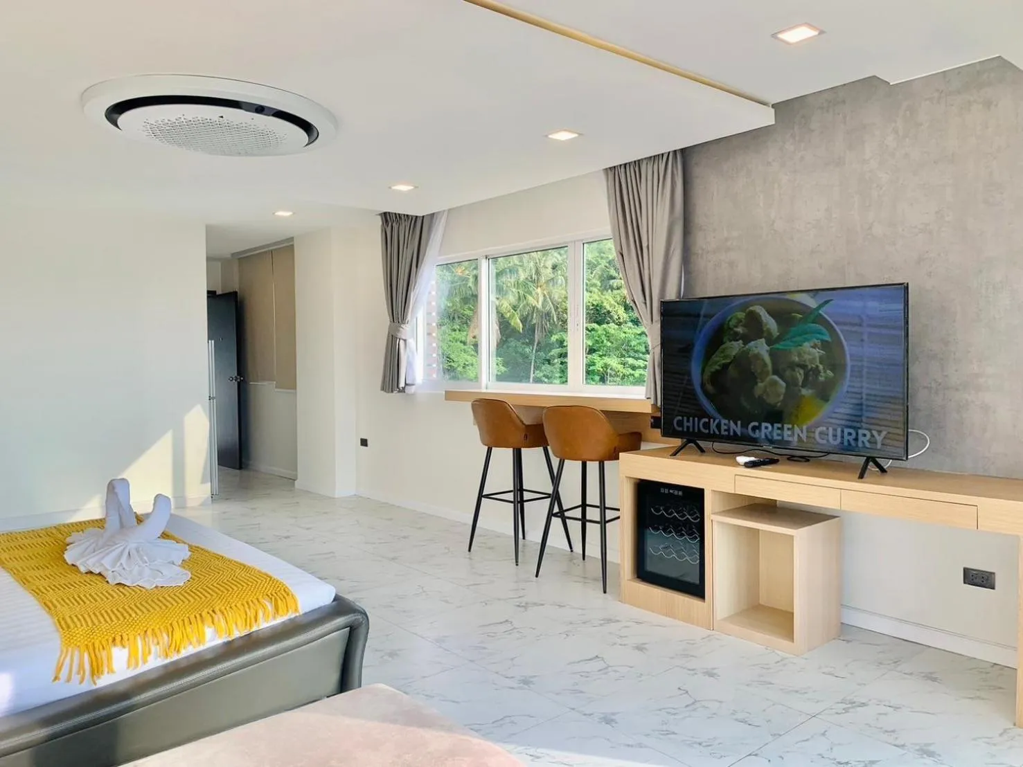 Bedroom, Bed in Ocean View Treasure Residence