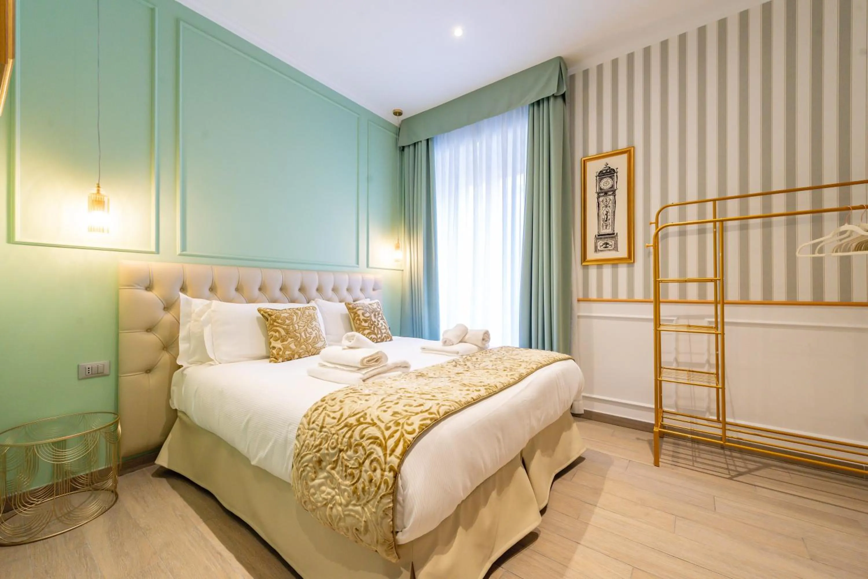 Other, Bed in Catone Vatican Suites by Ghor