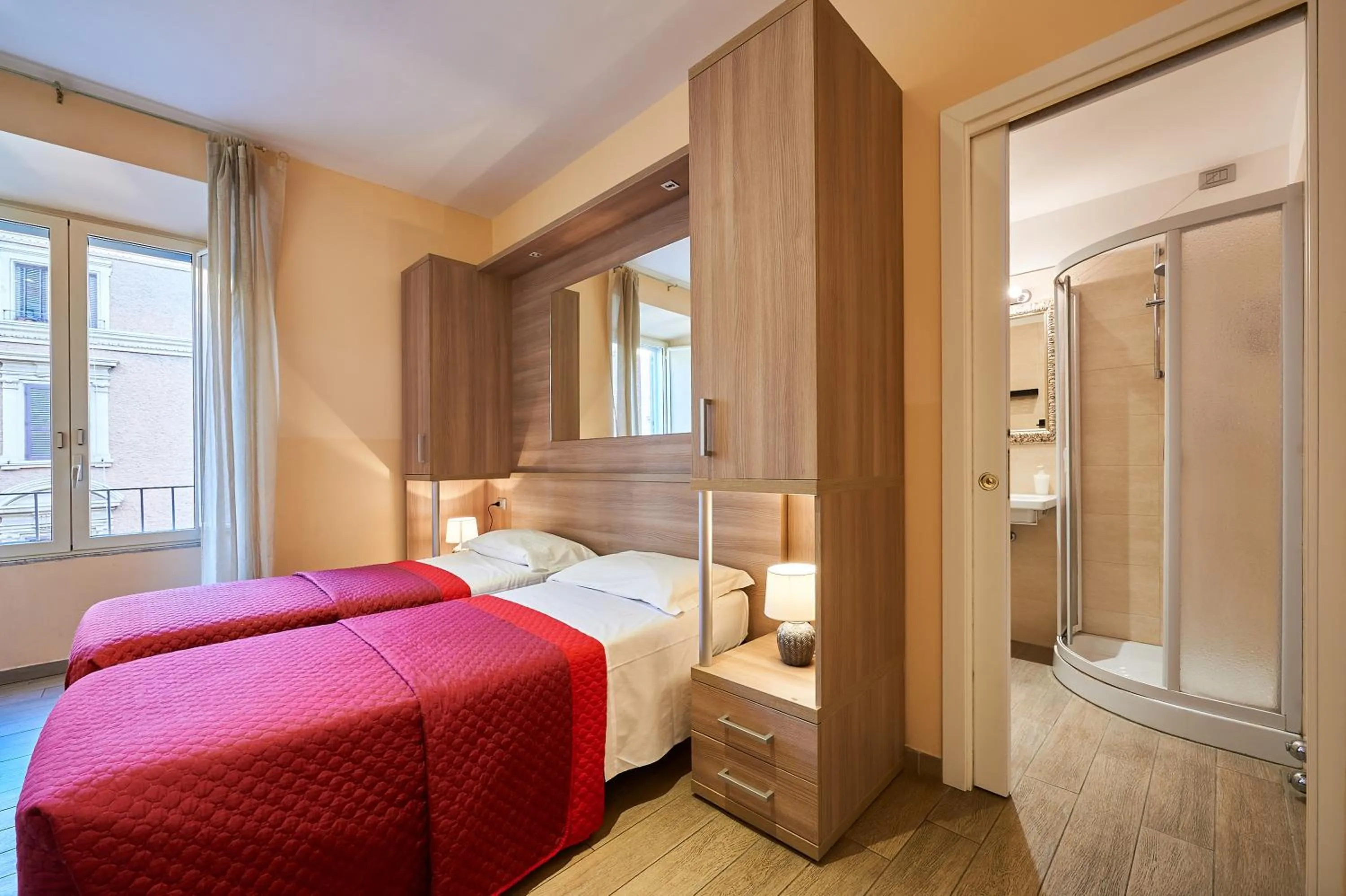 Bedroom, Bed in Catone Vatican Suites