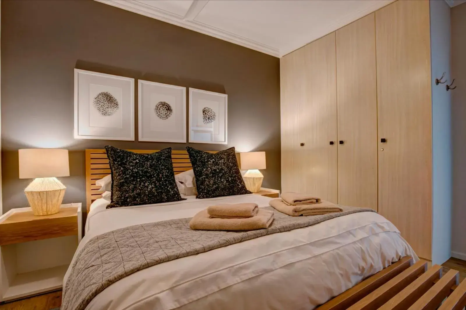 Bedroom, Bed in Oppiesee Selfcatering Apartments Bedroom, Bed in Oppiesee Selfcatering Apartments