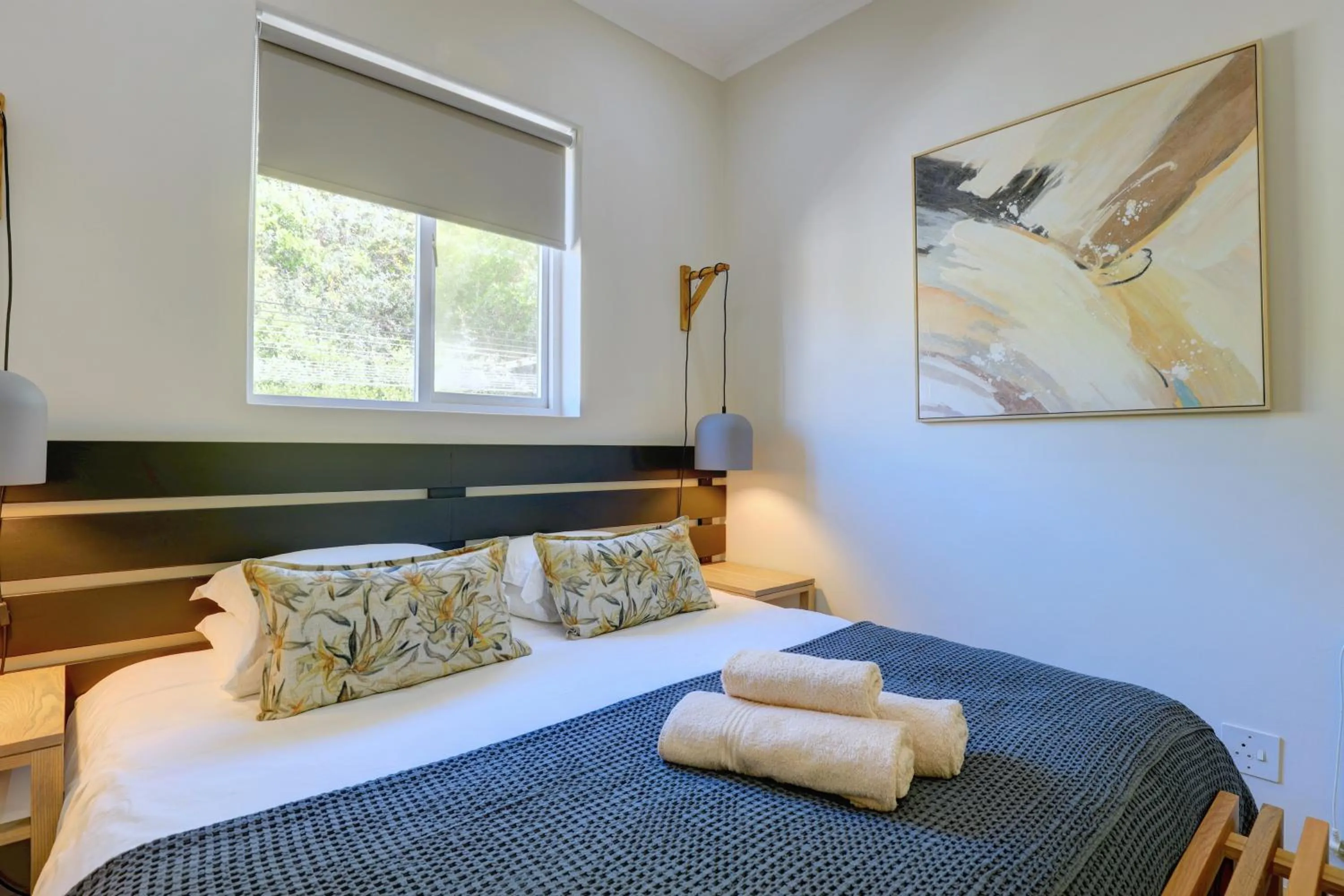 Bed in Oppiesee Selfcatering Apartments