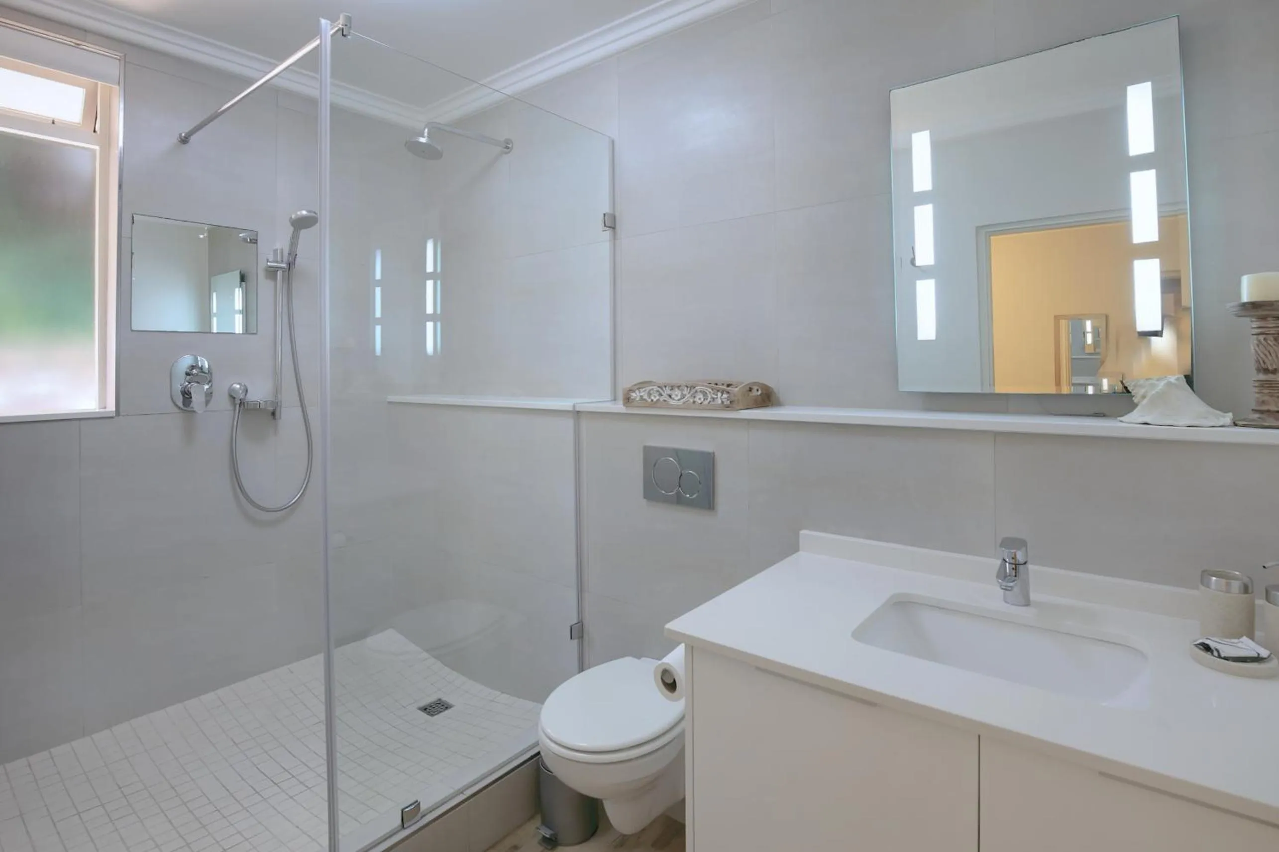 Shower in Oppiesee Selfcatering Apartments