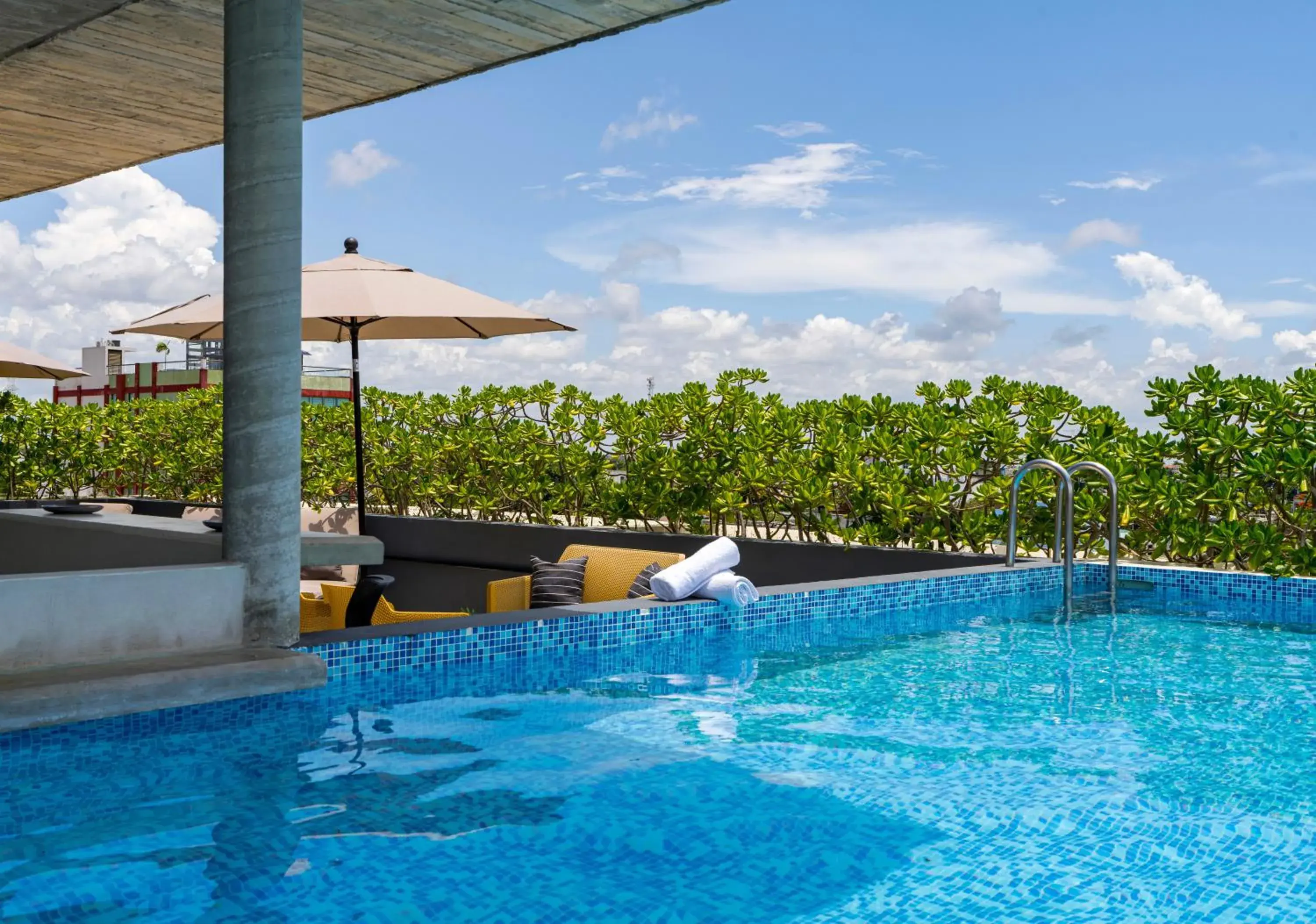 Day in Ocean Boutique Condos Day in Ocean Boutique Condos