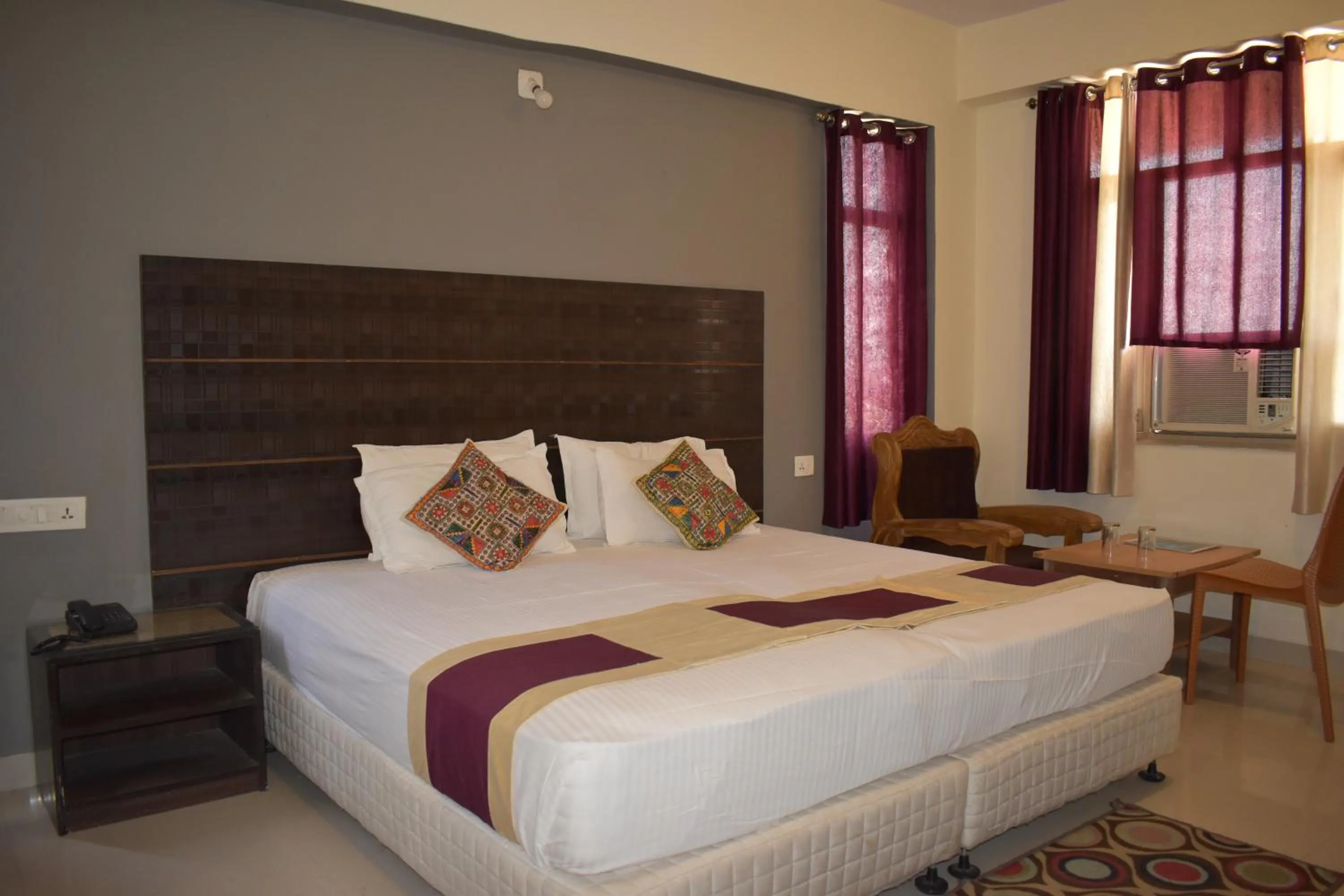 Photo of the whole room in Hotel Bodh Vilas