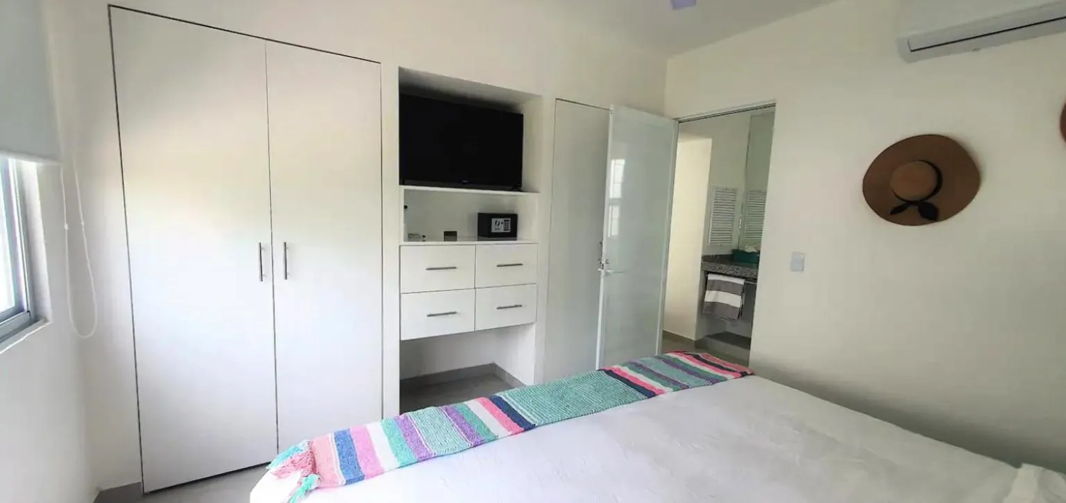 Bed in Papaya Suites Diamante - Adults Only