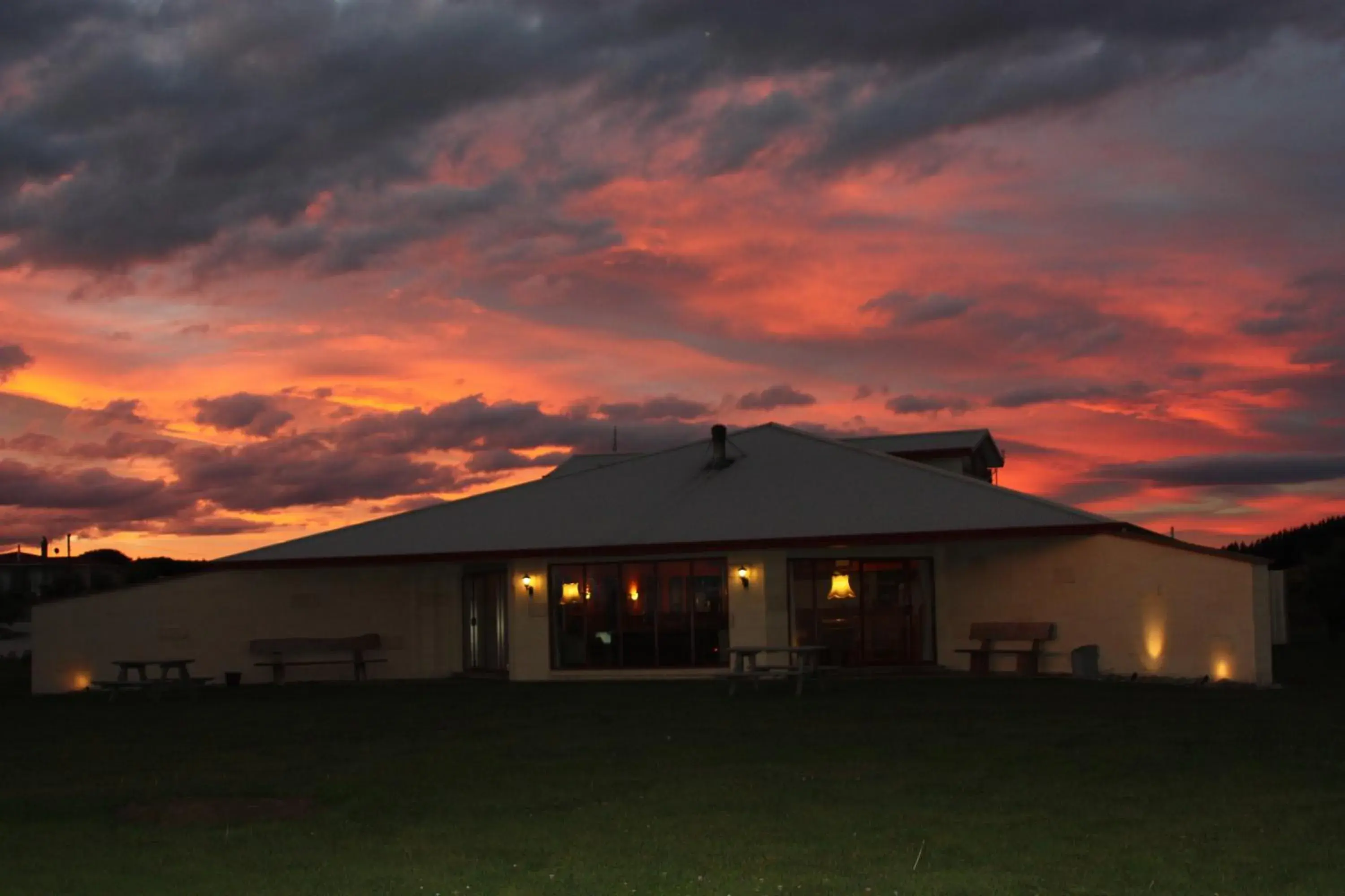 Standard Twin Room in Old Bones Lodge Standard Twin Room in Old Bones Lodge