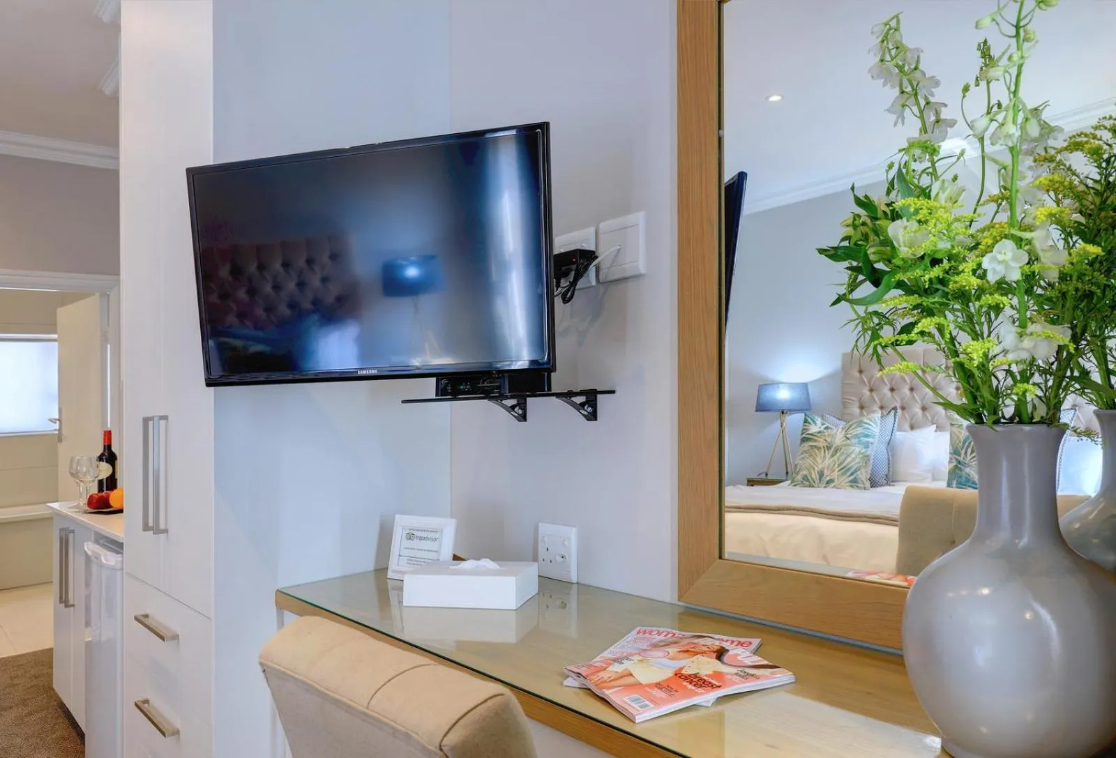 Bed in Bay Lodge on the Beach