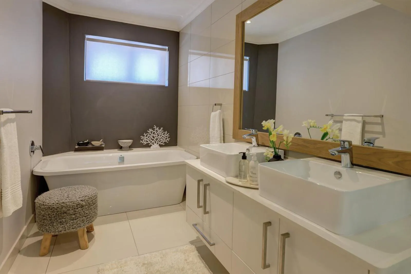 Bay Lodge on the Beach