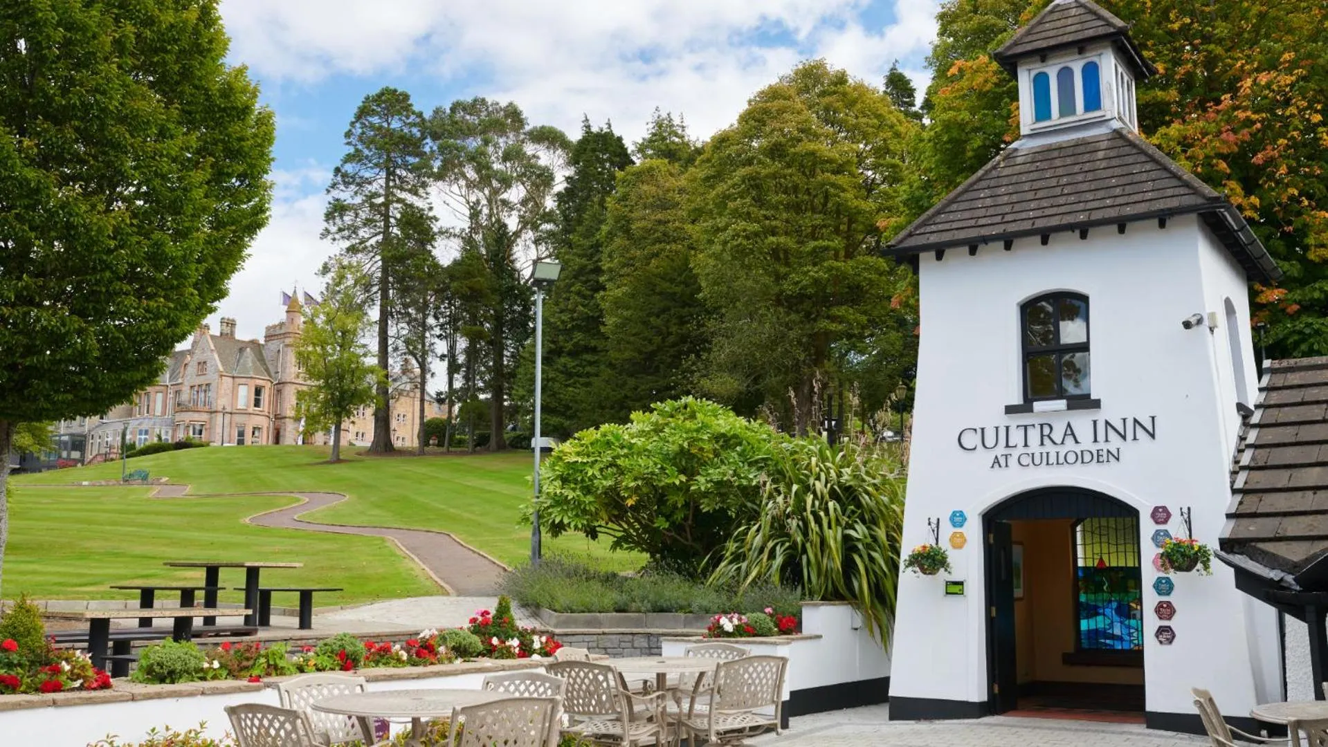 Restaurant/places to eat in The Culloden Estate and Spa