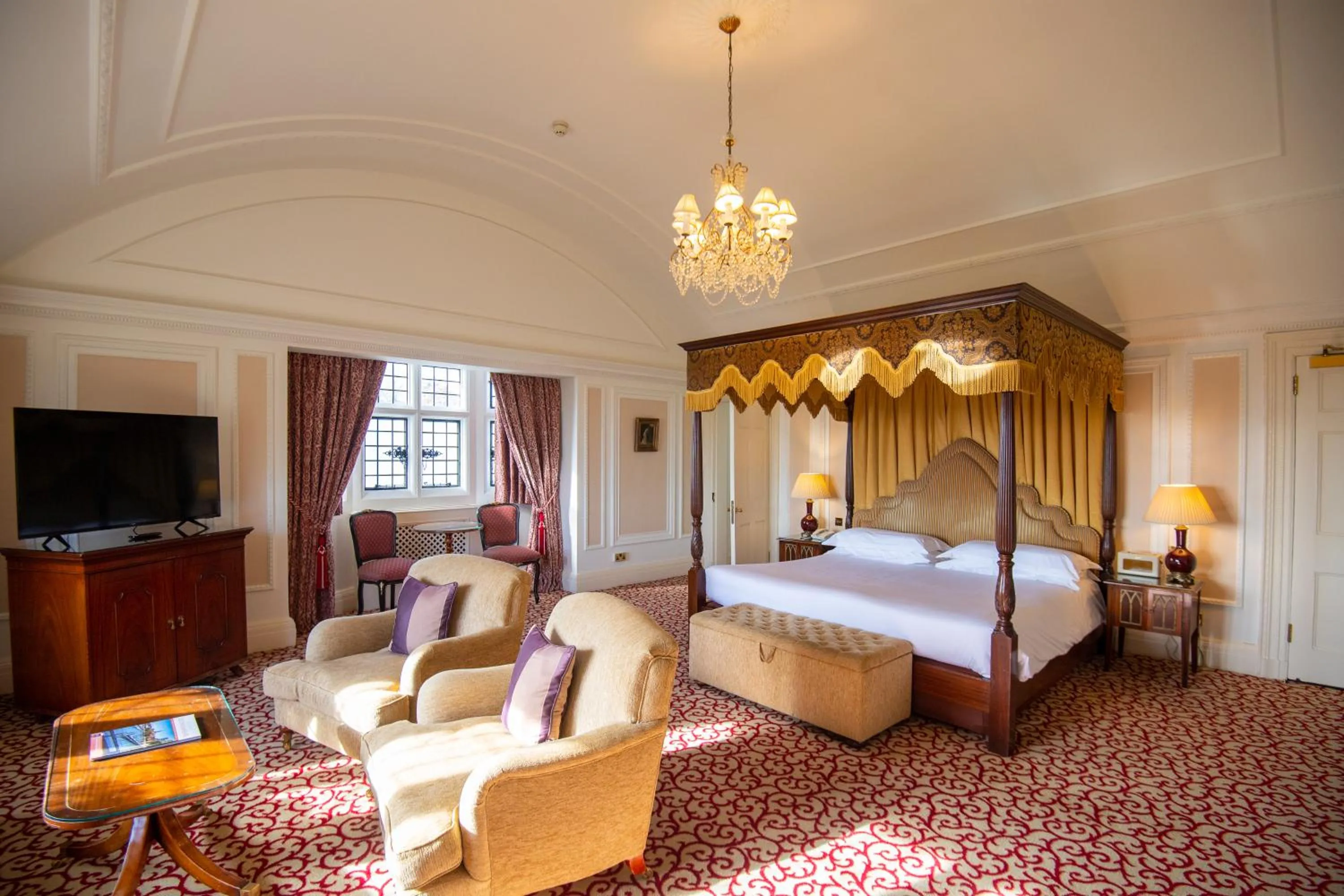 Bedroom, Bed in Danesfield House Hotel And Spa