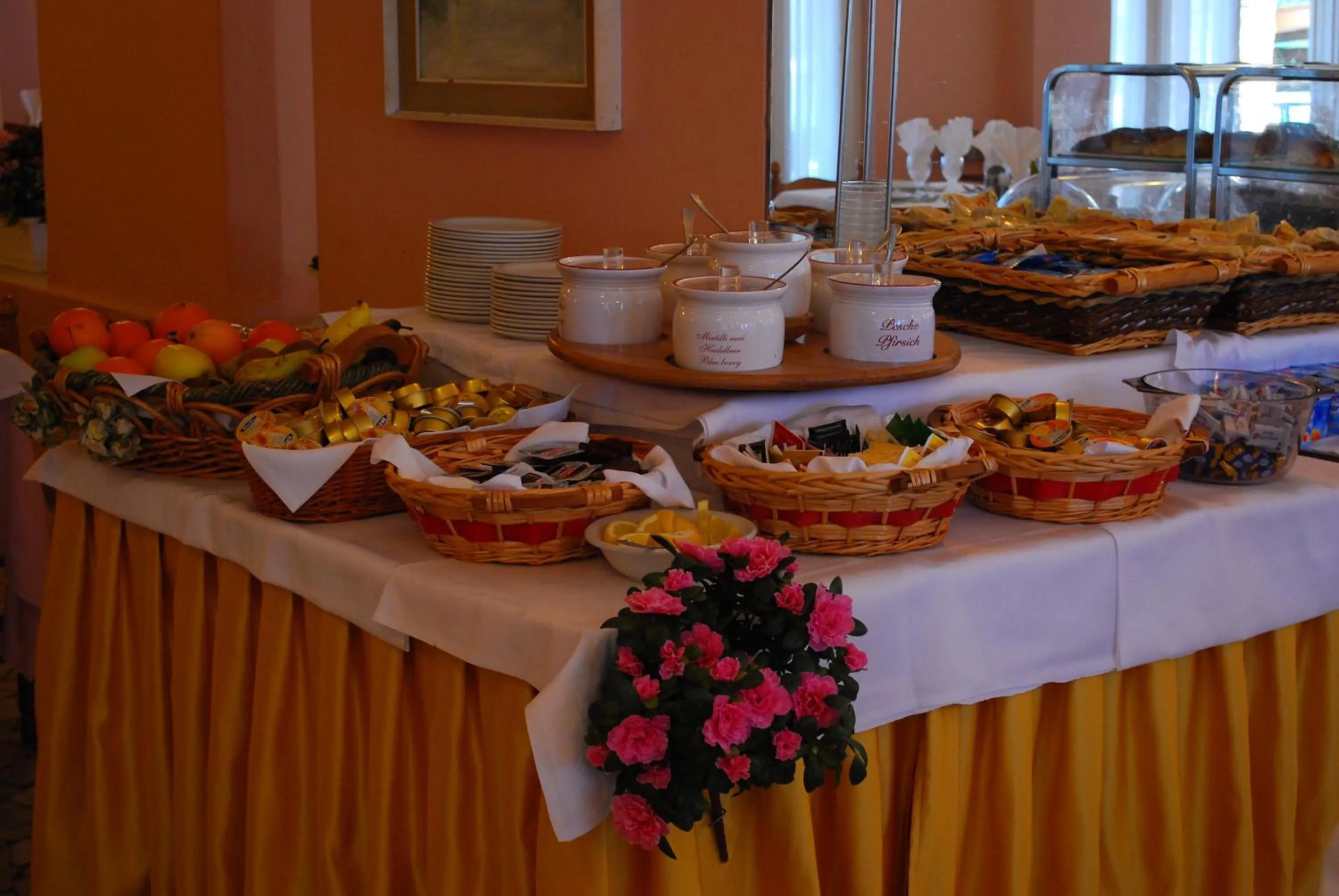 Restaurant/places to eat in Hotel Stella Maris