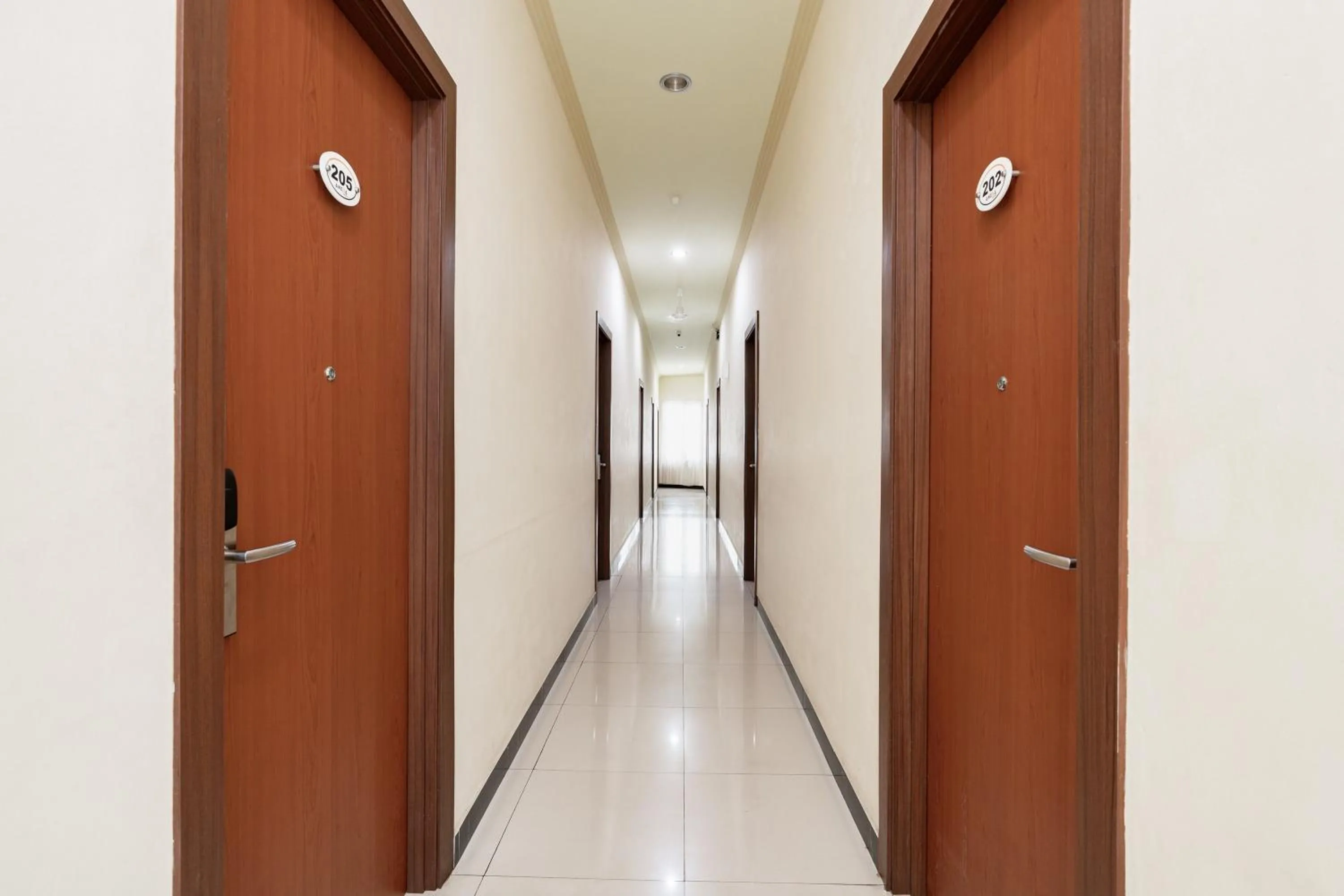 Urbanview Hotel Syariah Anelia Samarinda by RedDoorz