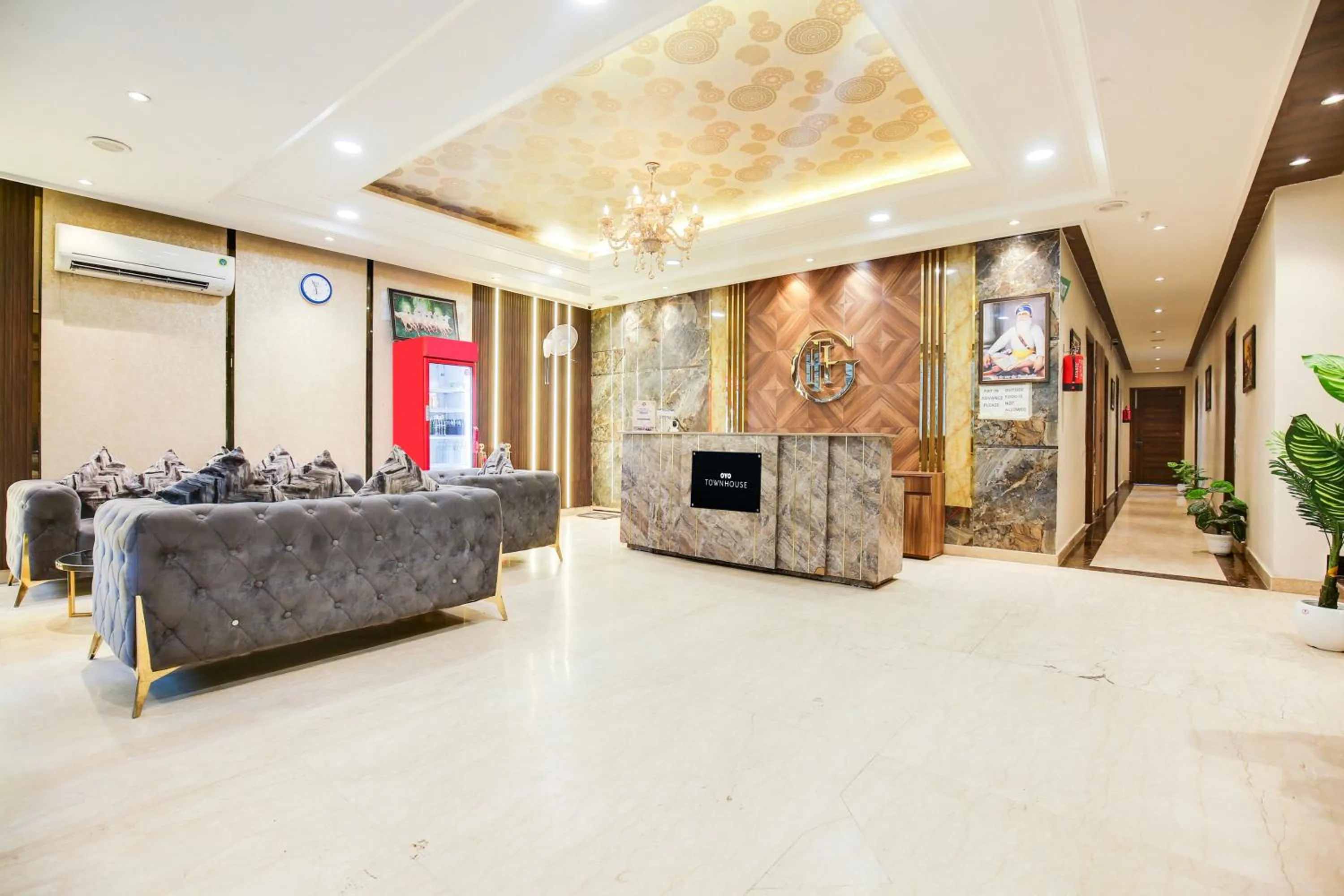 Lobby or reception in Townhouse Grand Fortune