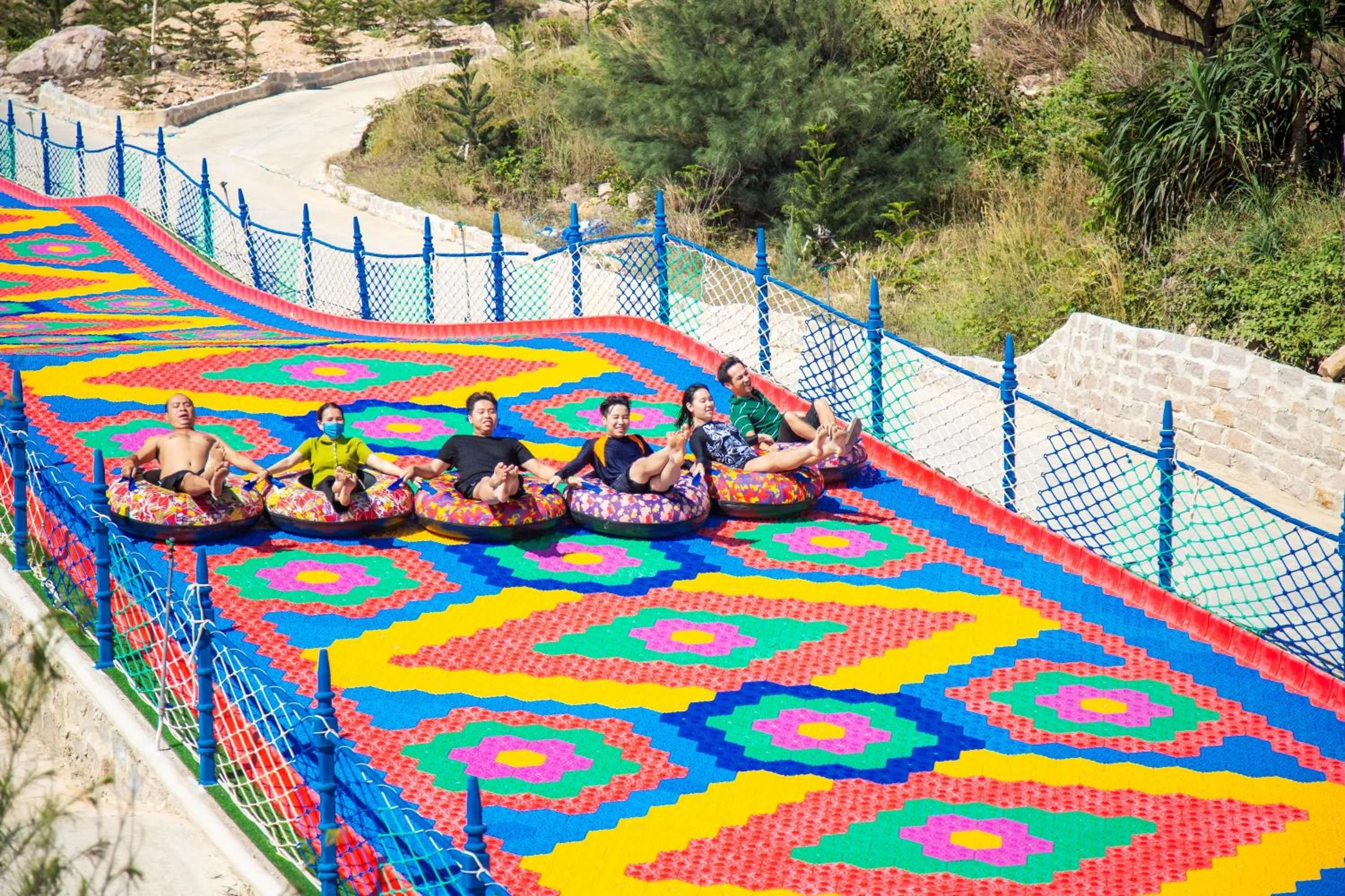 Entertainment in Adora Bay Ke Ga Beach Resort