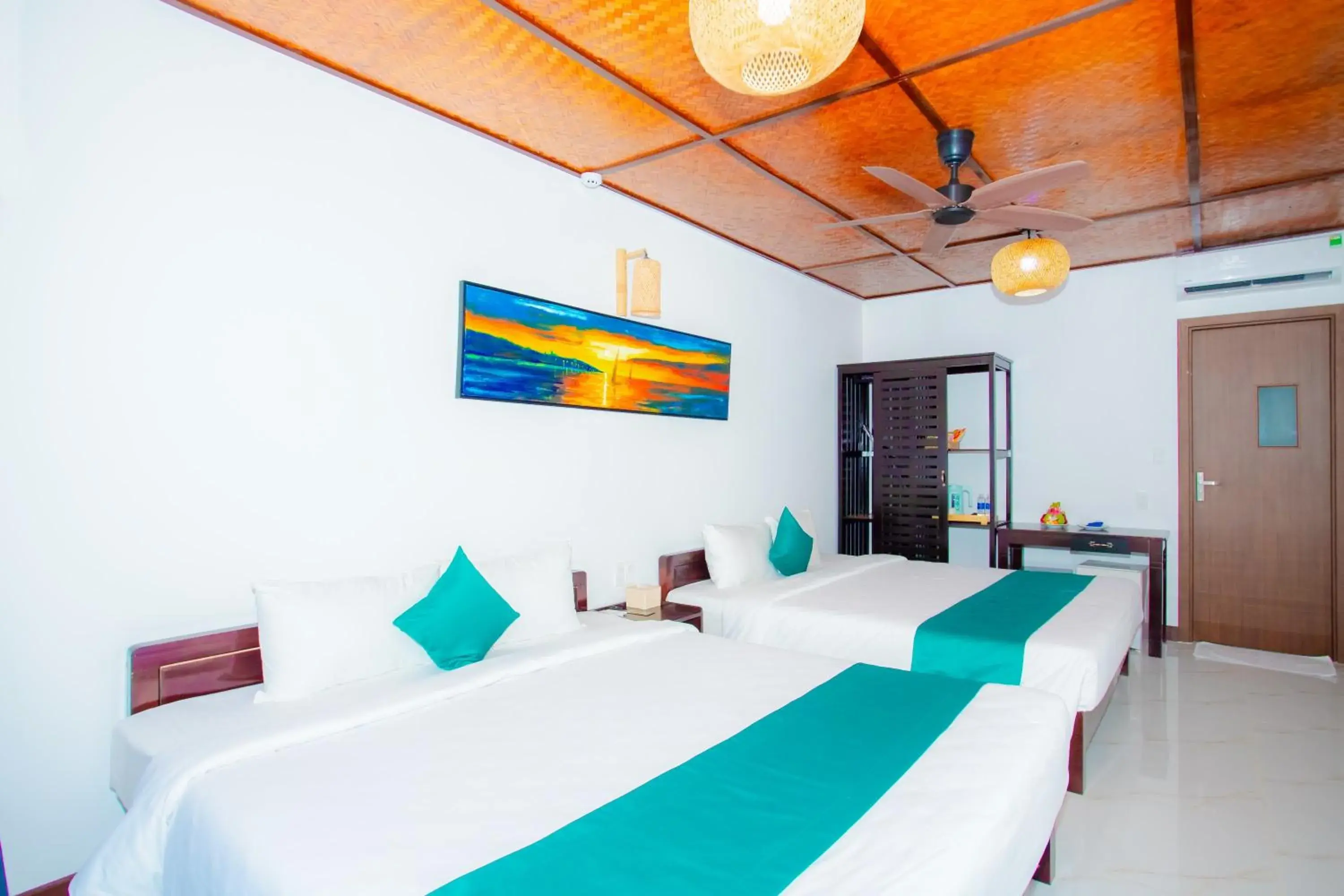 Deluxe Twin Room with Sea View in Adora Bay Ke Ga Beach Resort Deluxe Twin Room with Sea View in Adora Bay Ke Ga Beach Resort